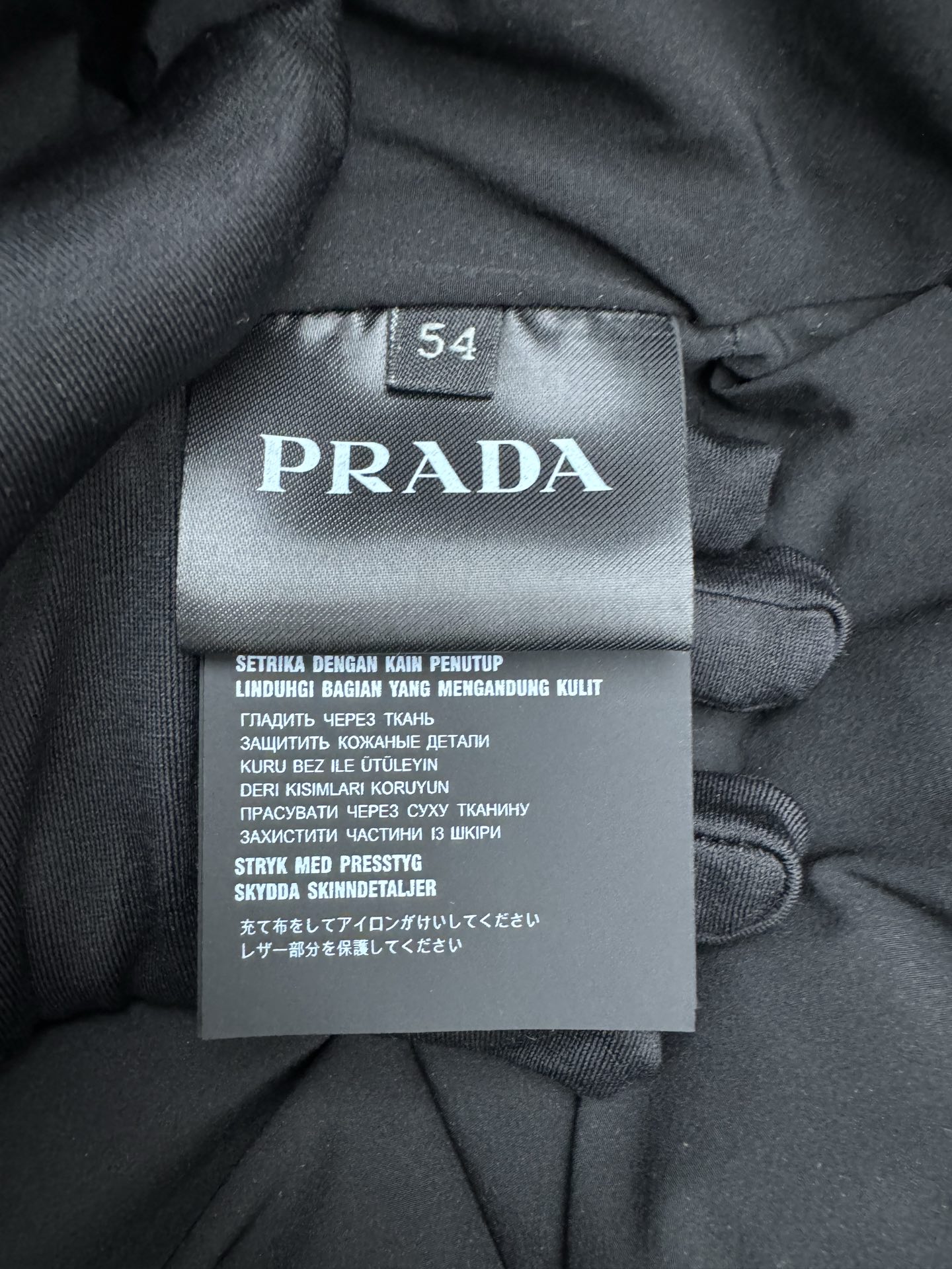 普拉达 Prada 高级成衣风衣外套及大衣服饰 #BE5D6923 9