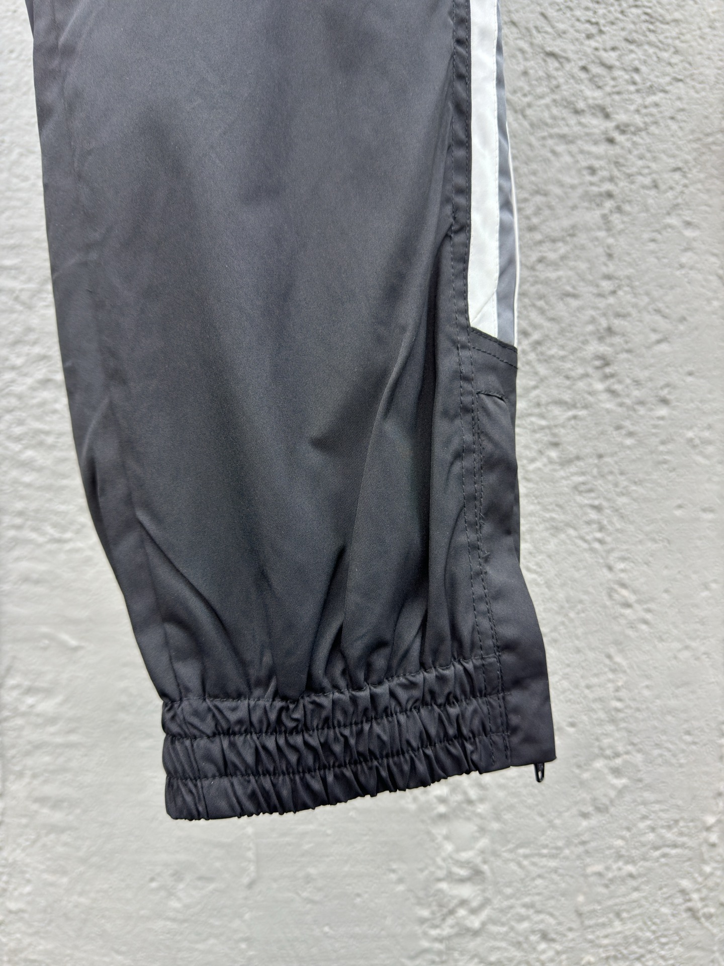 Balenciaga 拼接梭织长裤 7