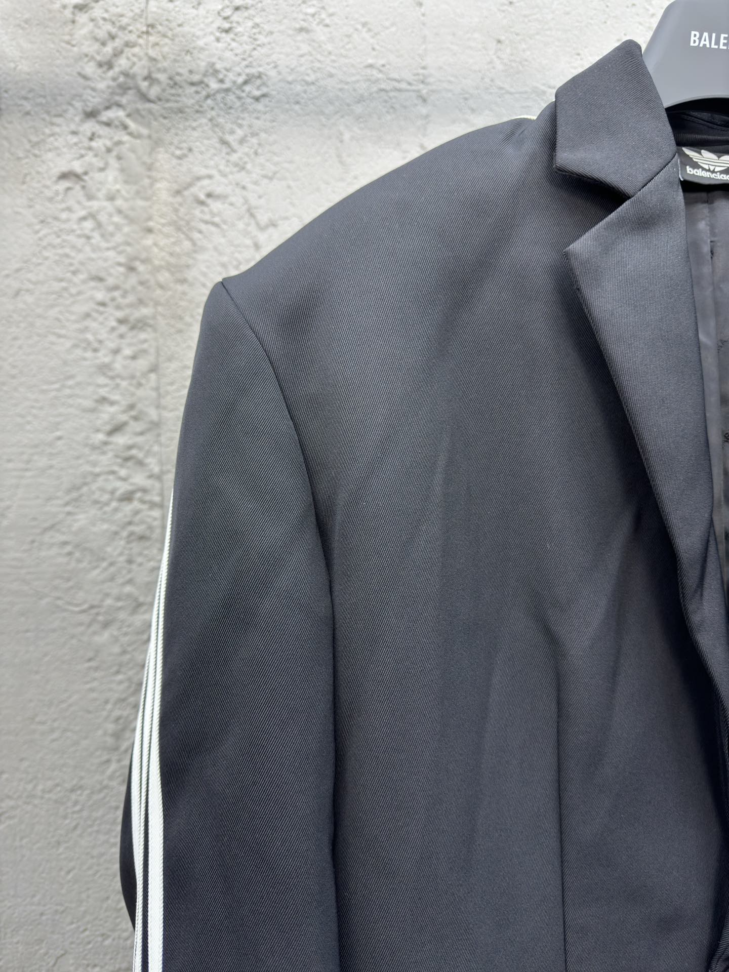 Premium luxury jacket 4