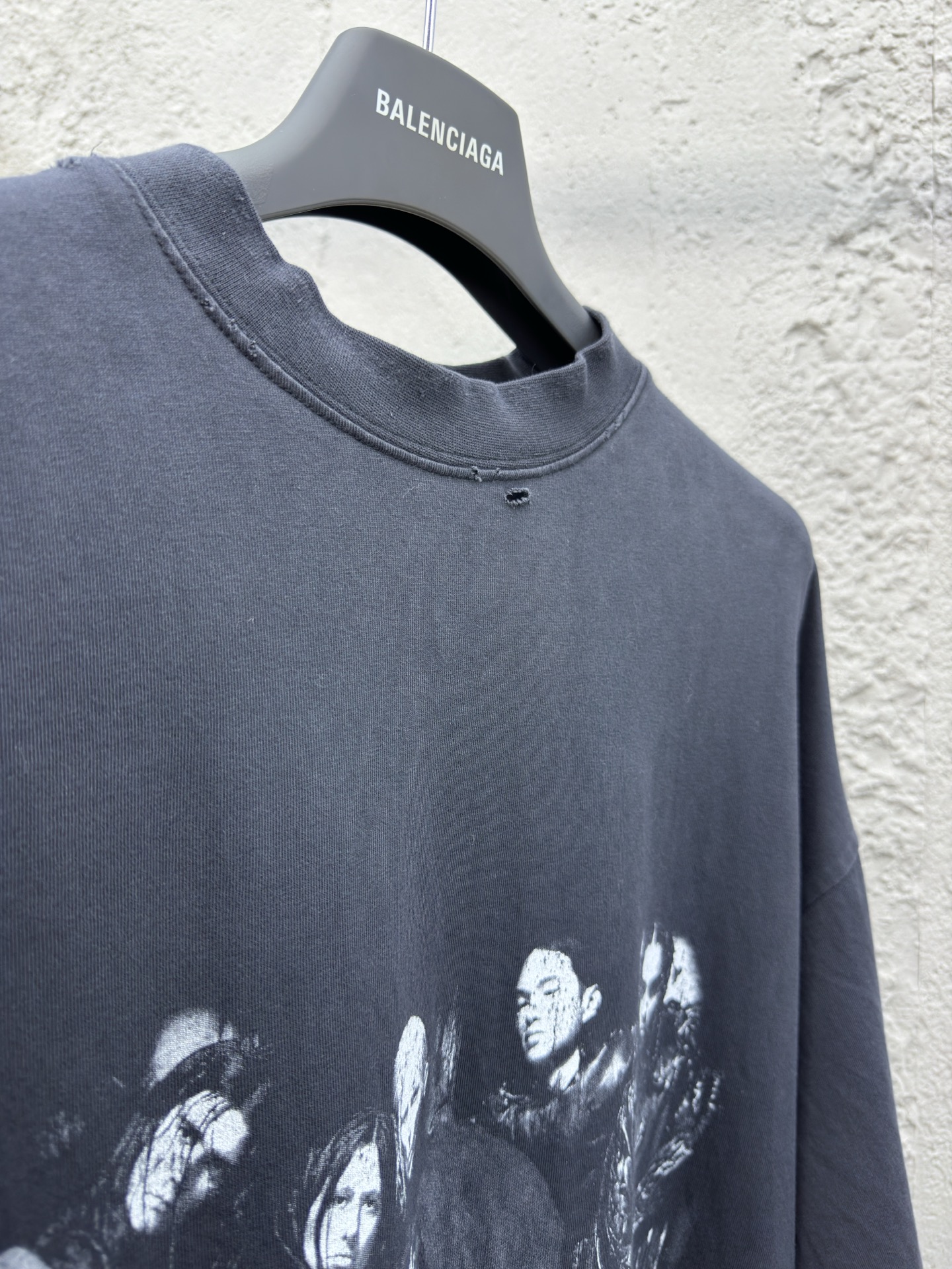 Balenciaga Band Portrait Graphic T-Shirt - Clothes 8