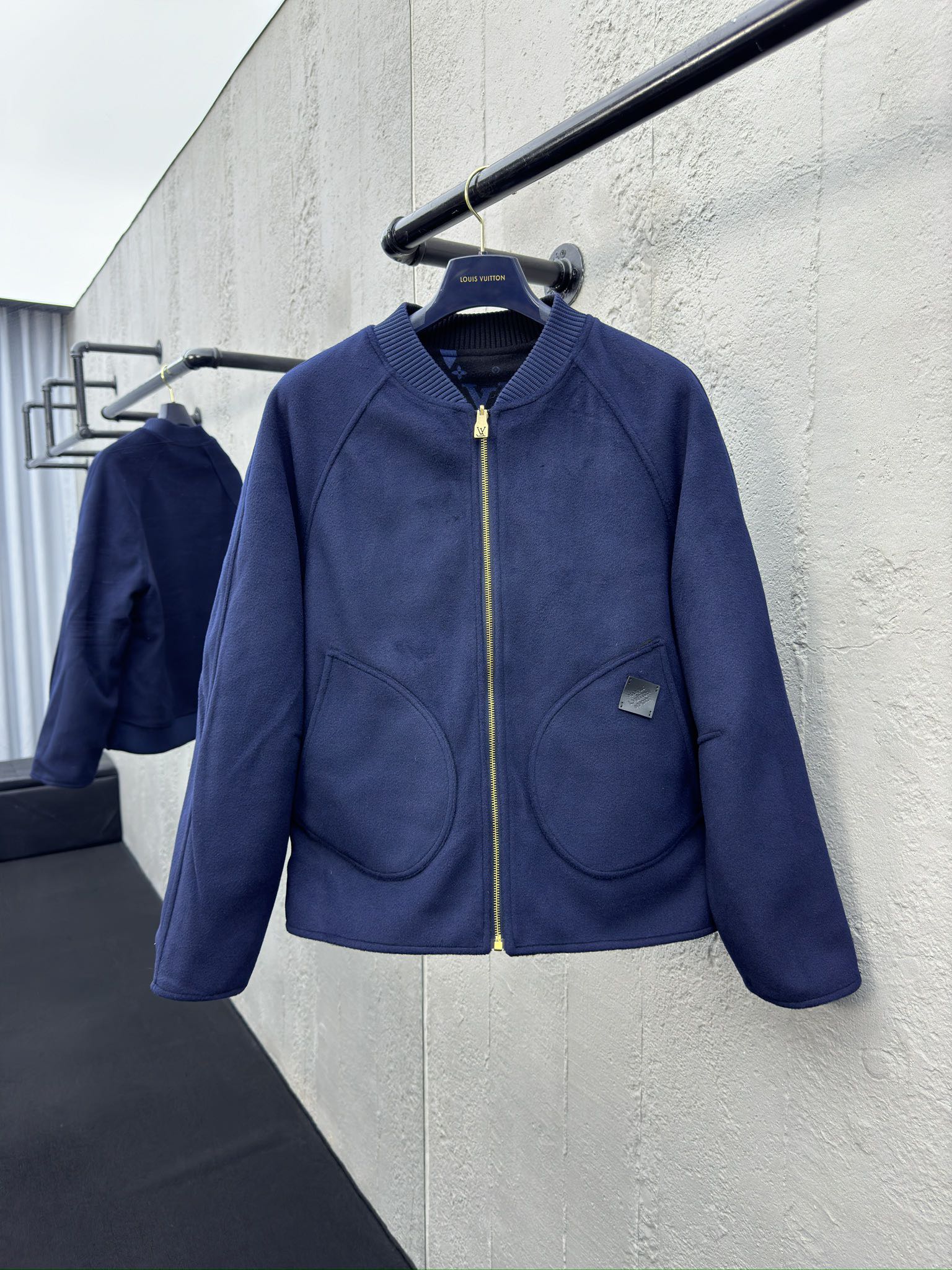 LOUIS VUITTON 双面羊毛外套 3