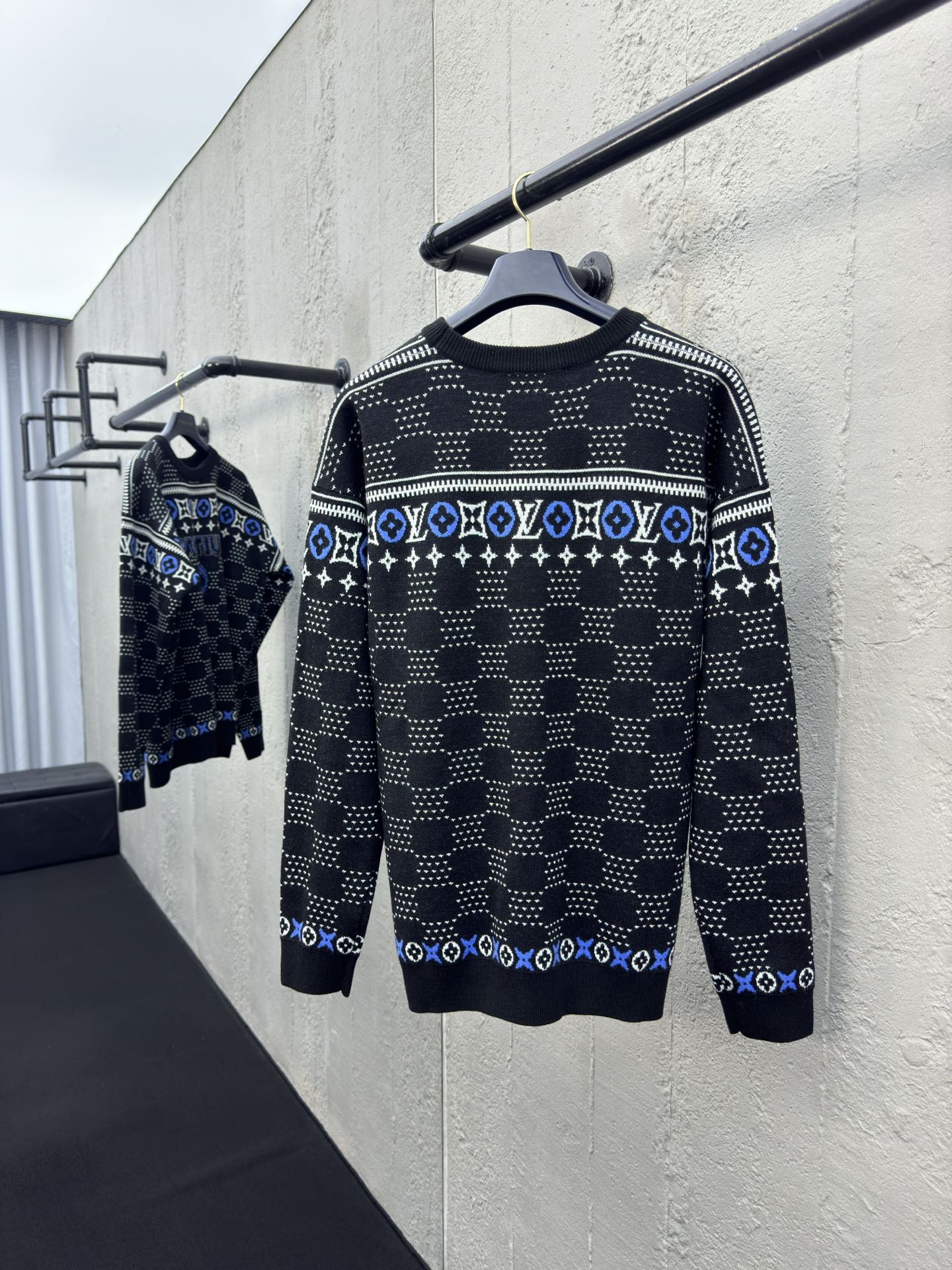 LOUIS VUITTON 滑雪系列提花针织毛衣 2