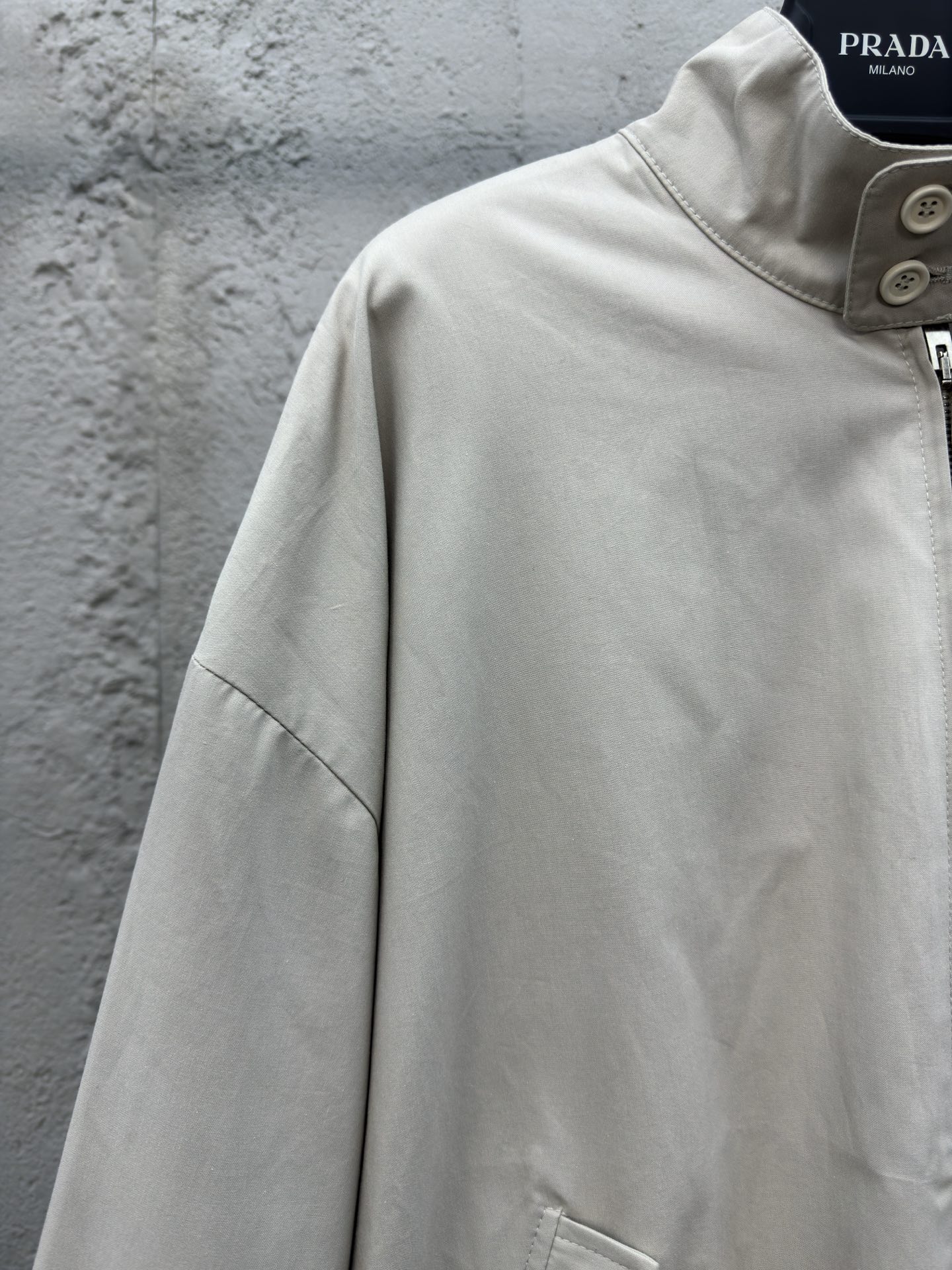 普拉达 Prada 高级成衣风衣外套及大衣服饰 #D8AEE27E 4
