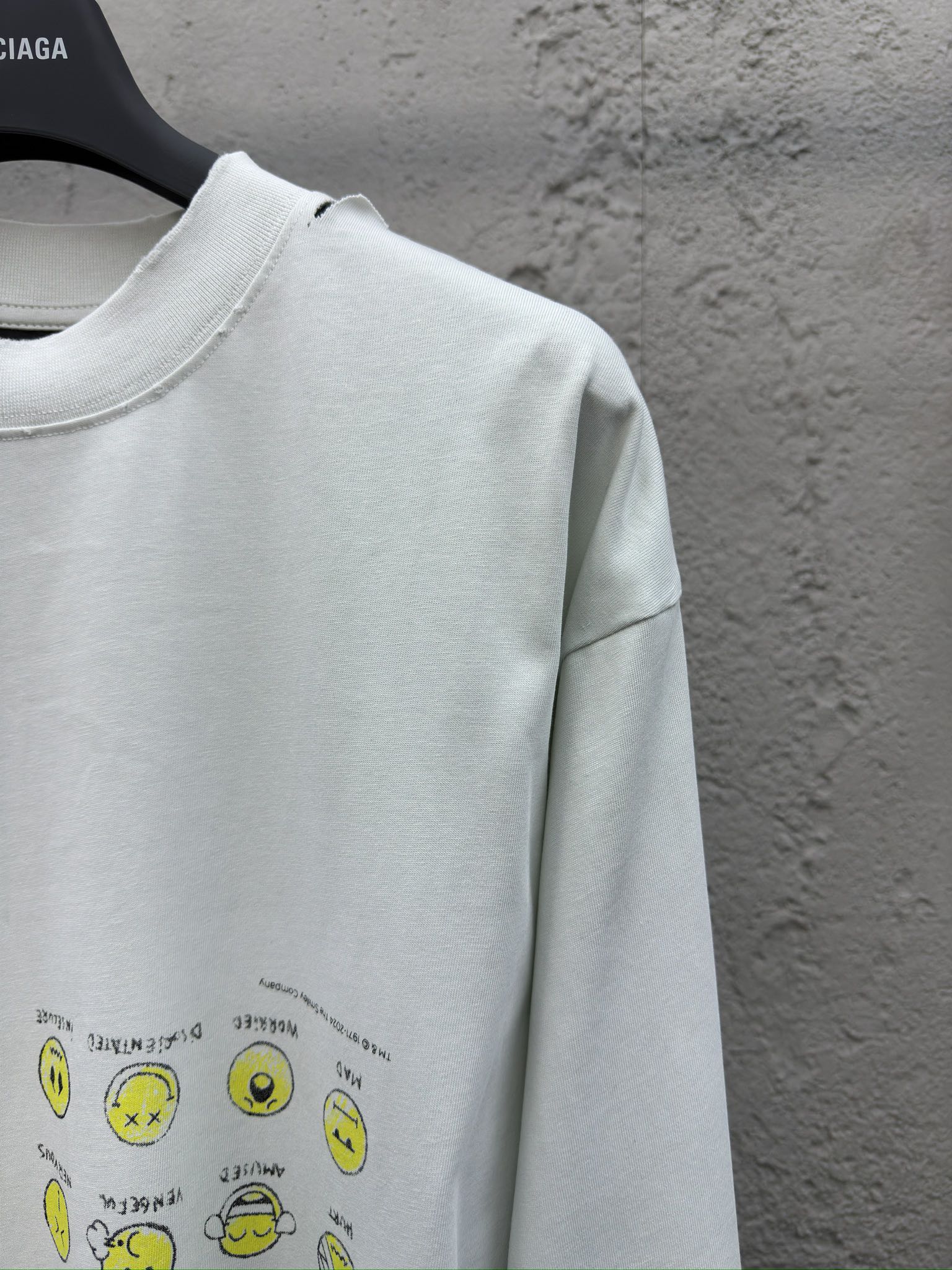 Balenciaga 表情包印花长袖 5
