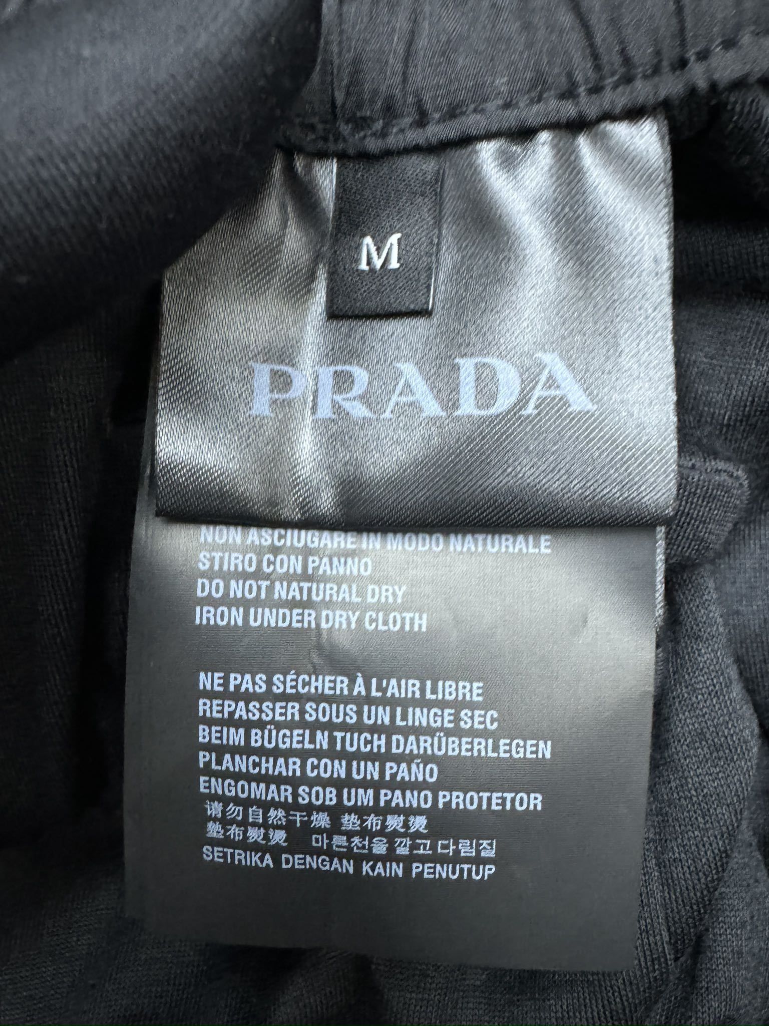 普拉达 Prada 高级成衣风衣外套及大衣服饰 #D872CD5B 9