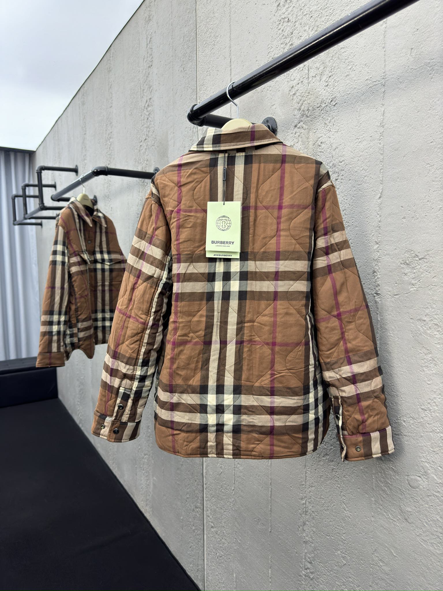 博柏利 Burberry 高定典藏名品高定成衣时装外套连衣裙衬衫T恤 #9BA8D5F9 4