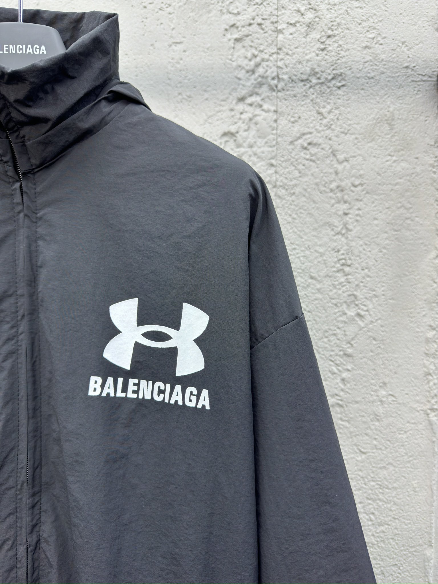 Balenciaga 安德玛印花logo夹克外套 5