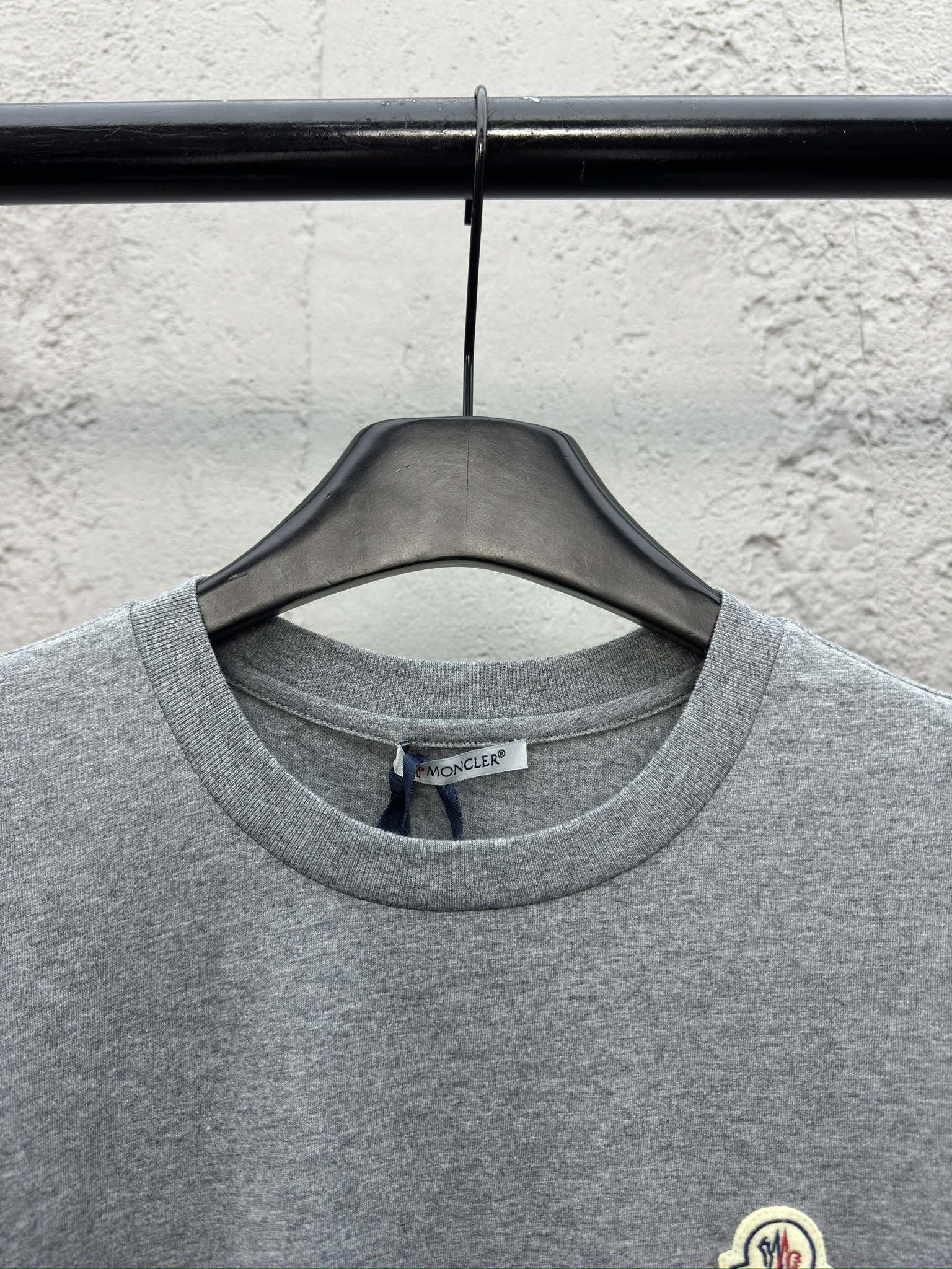 盟可睐 Moncler 高定典藏名品高定成衣时装外套连衣裙衬衫T恤 #9F53A0C0 3