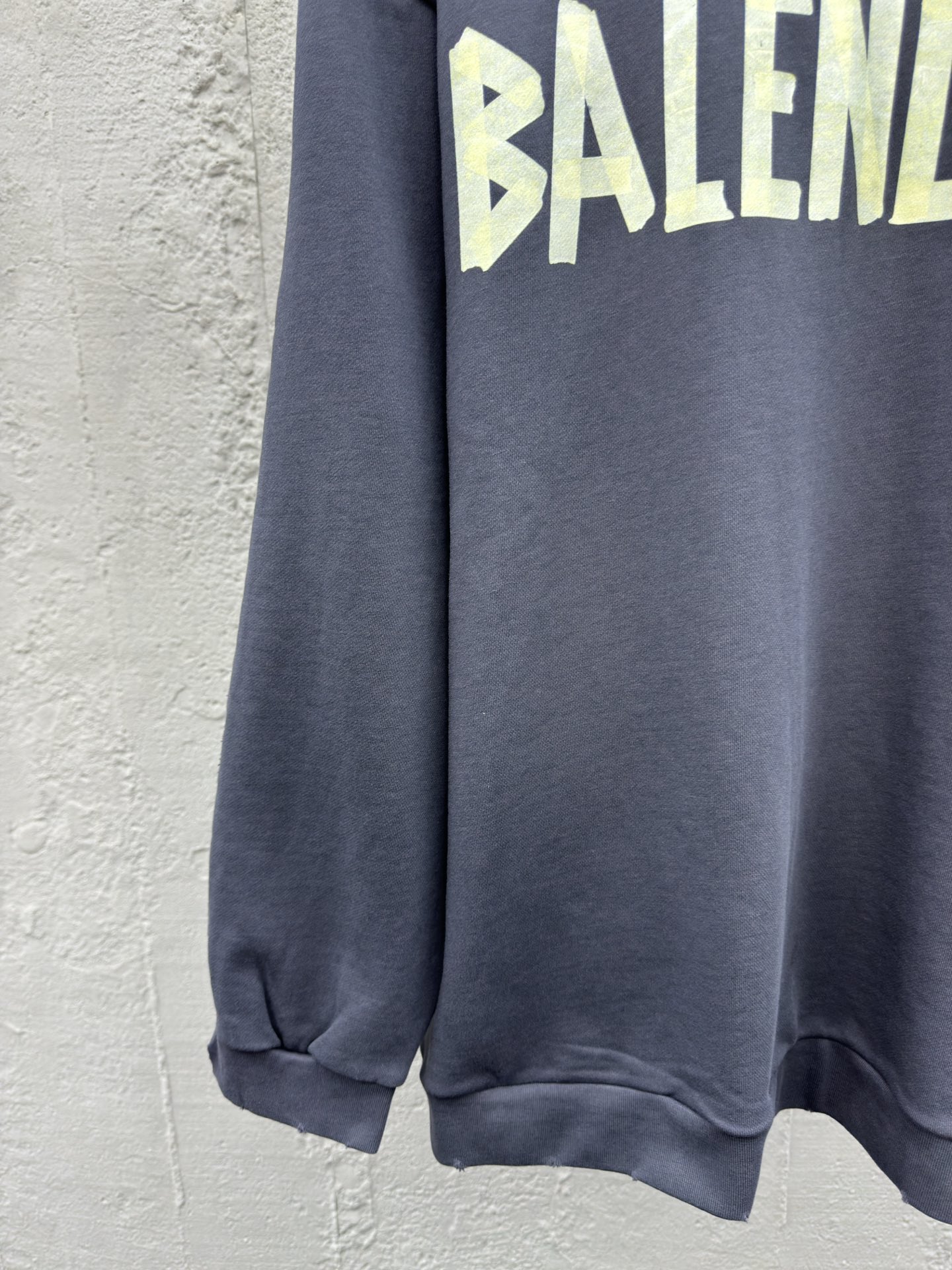 MiniCost Clothes 6