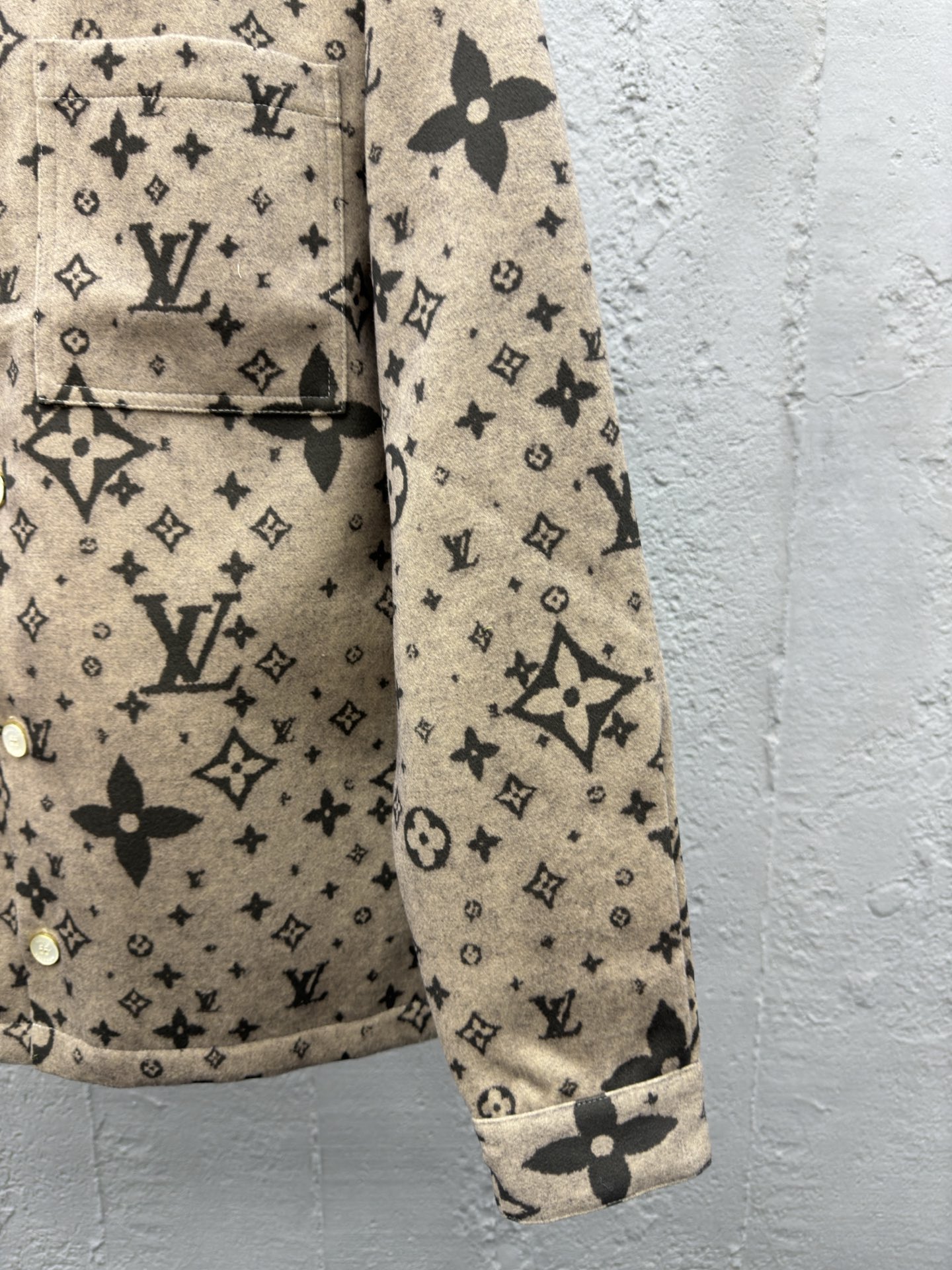 LOUIS VUITTON 提花羊毛翻领外套 7