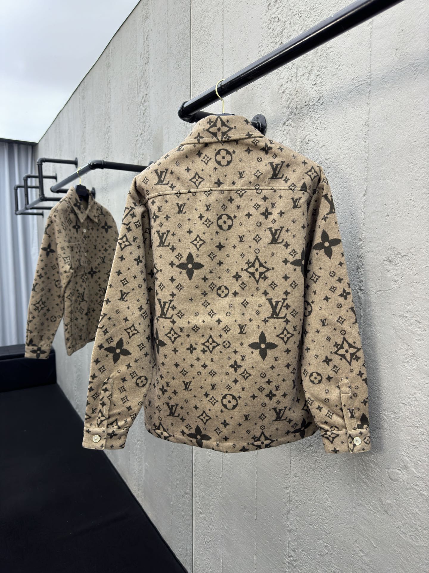 LOUIS VUITTON 提花羊毛翻领外套 2