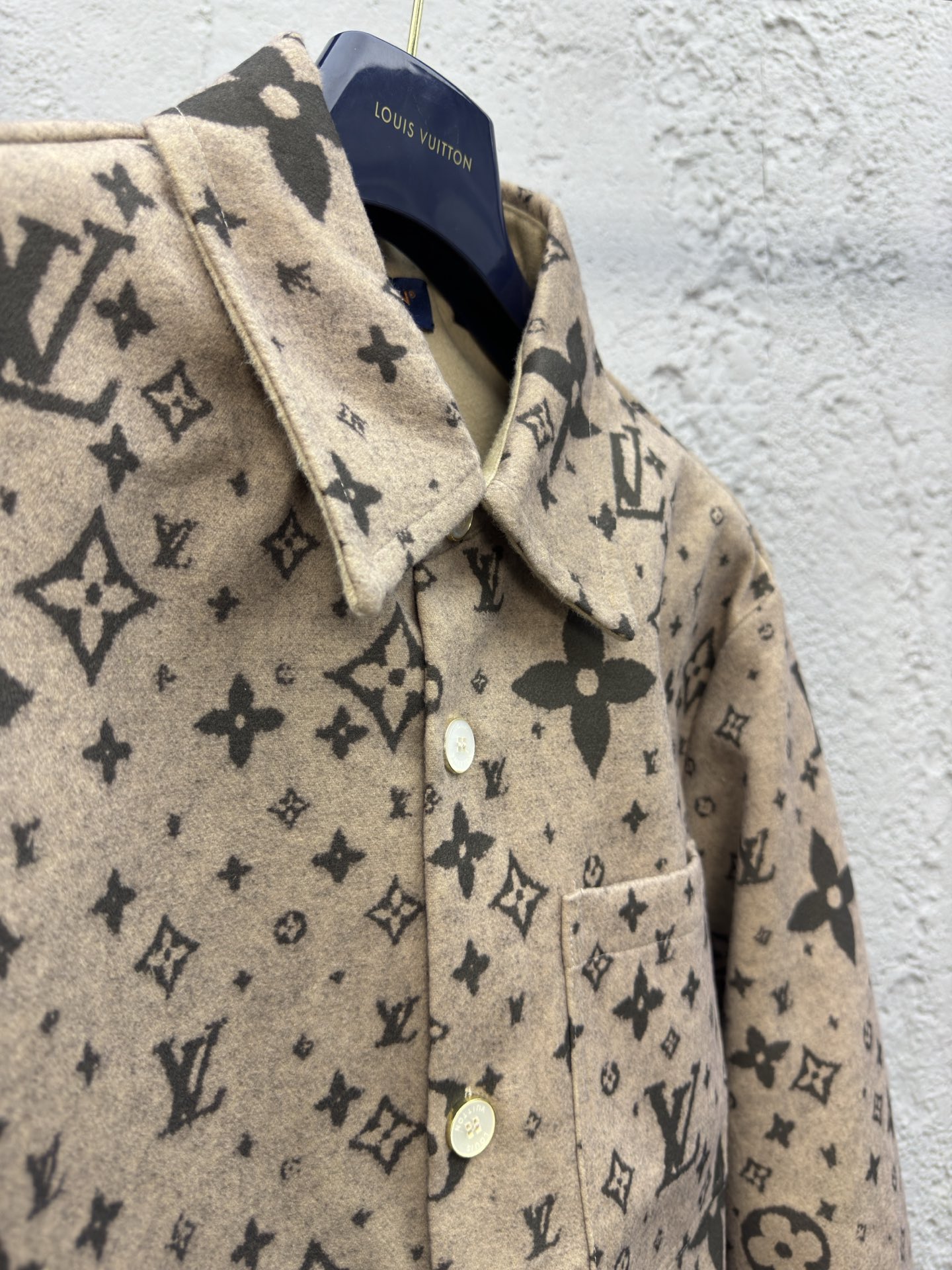 LOUIS VUITTON 提花羊毛翻领外套 8
