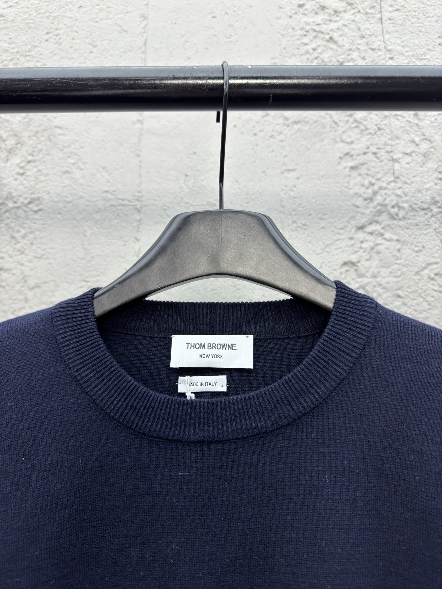 THOM BROWNE 两袖四杠毛衣 3