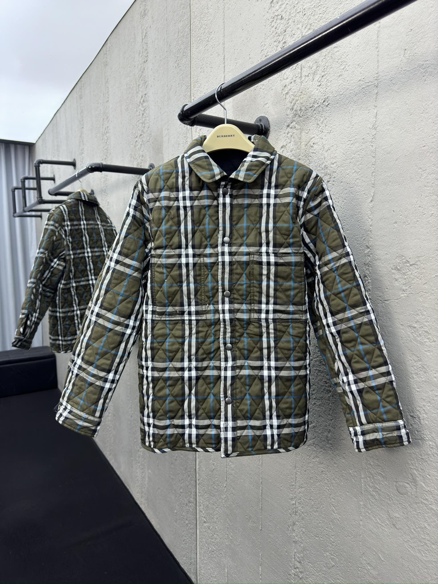 博柏利 Burberry 高定典藏名品高定成衣时装外套连衣裙衬衫T恤 #A3DEBC59 3