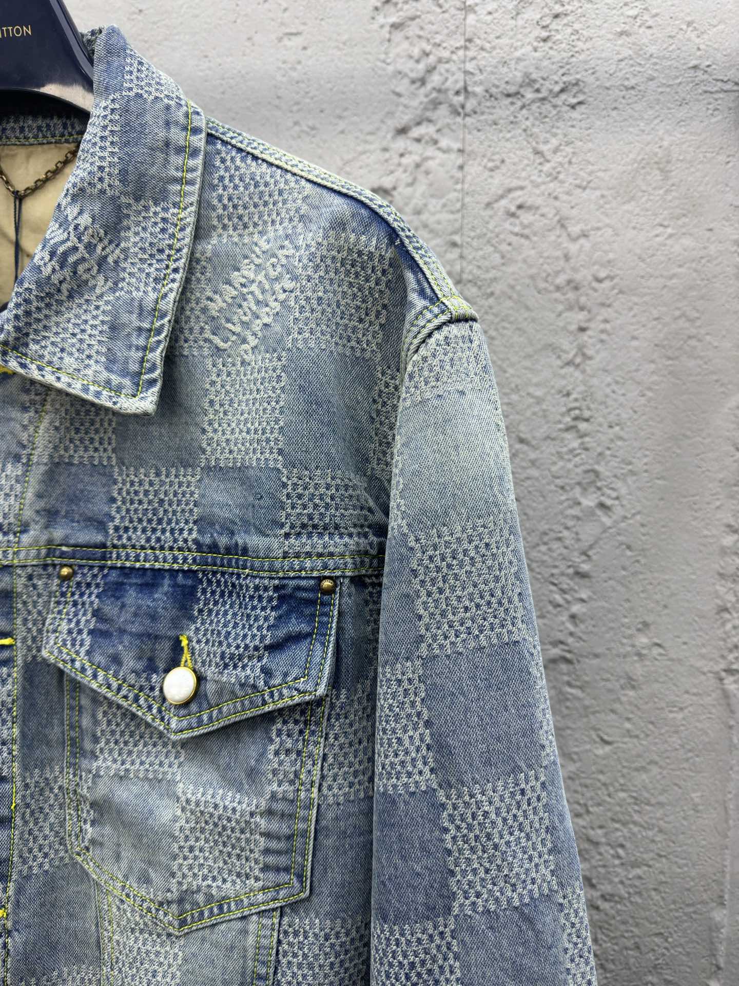 LOUIS VUITTON 3D棋盘格牛仔外套 5