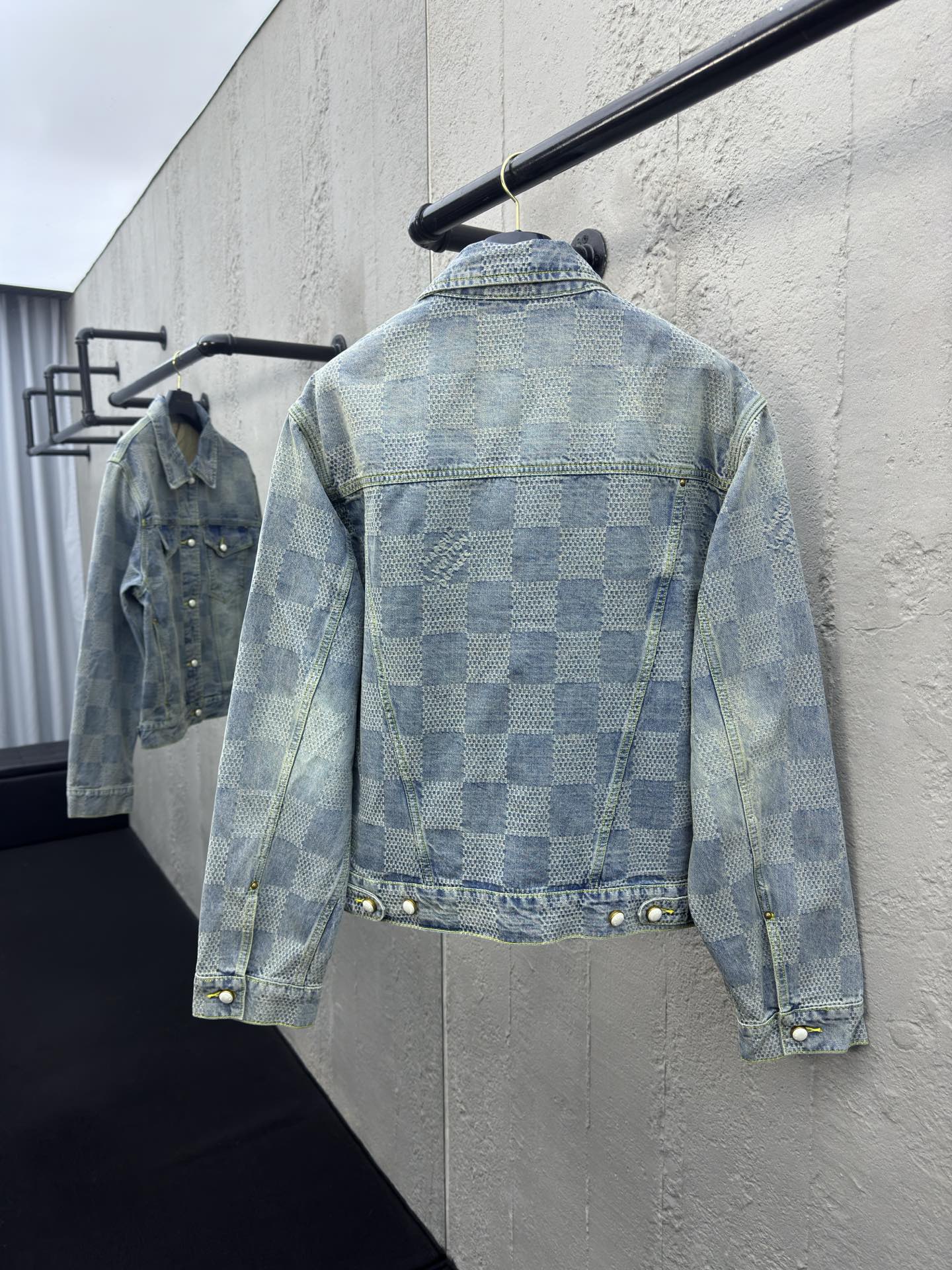 LOUIS VUITTON 3D棋盘格牛仔外套 2