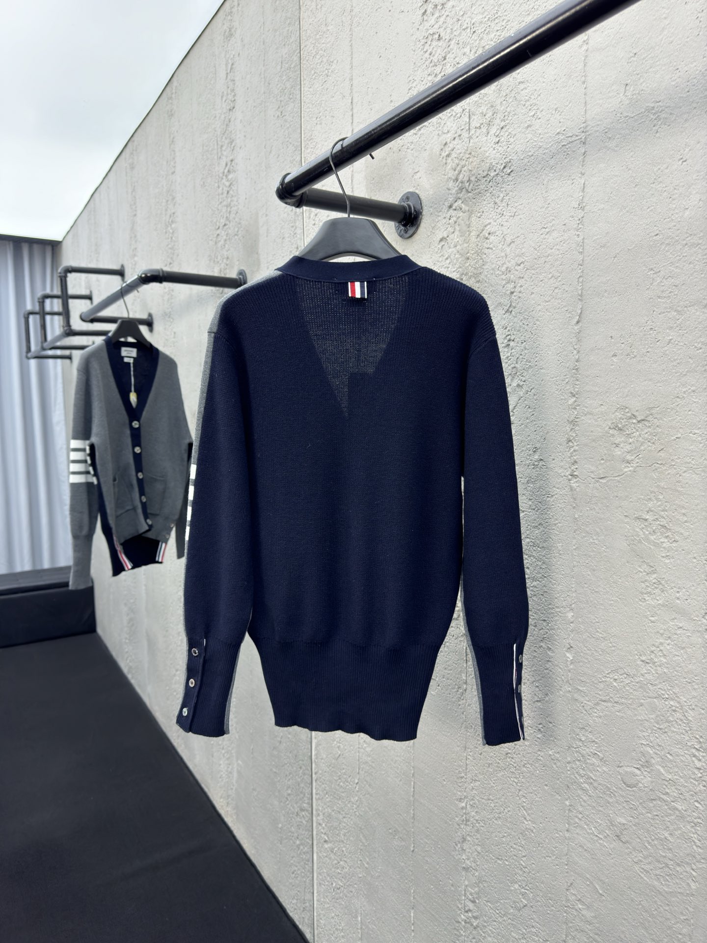 THOM BROWNE 拼接四杠开衫 2