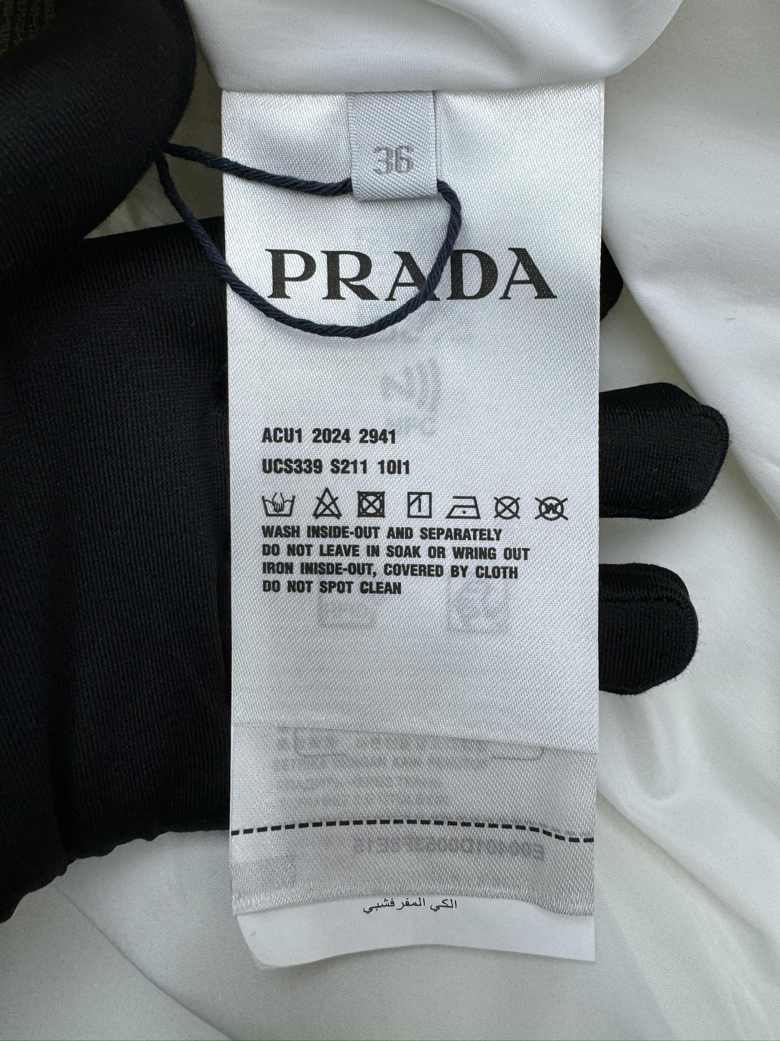 PRADA 三角标口袋棉服外套 9