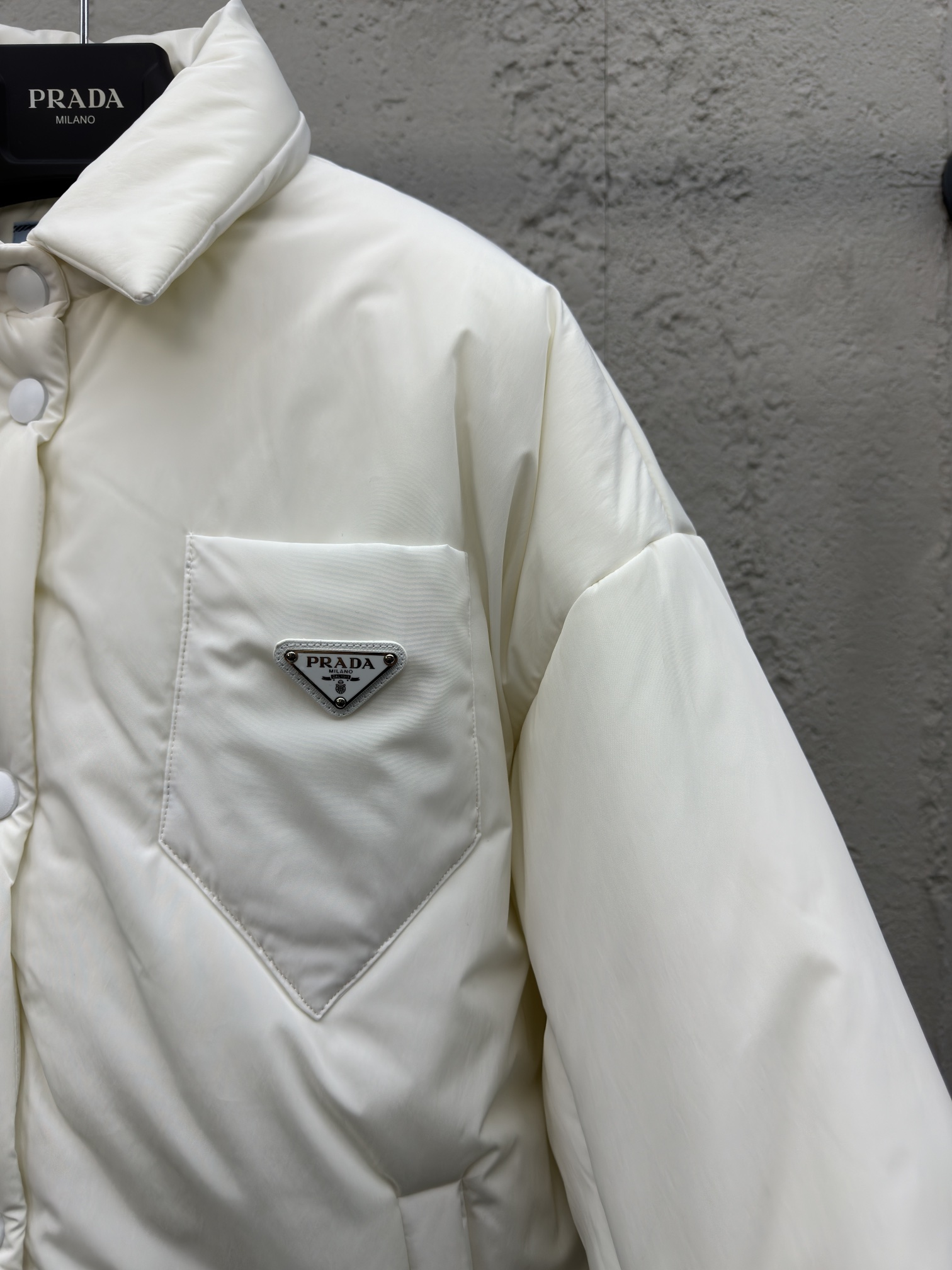 PRADA 三角标口袋棉服外套 5