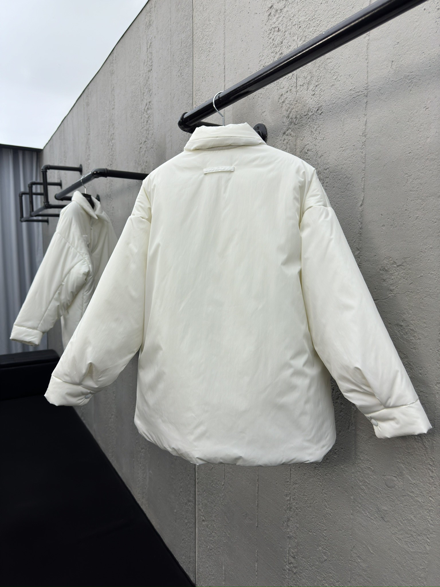PRADA 三角标口袋棉服外套 2