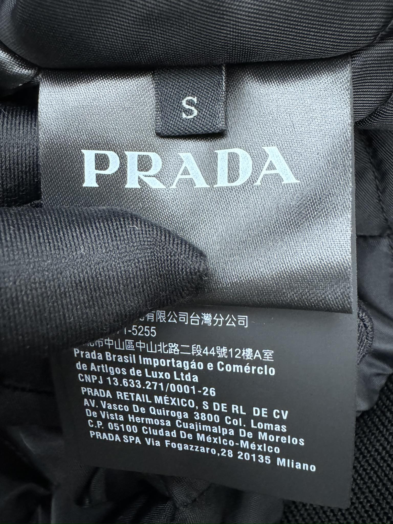 普拉达 Prada 高级成衣风衣外套及大衣服饰 #B9BFB7EF 9