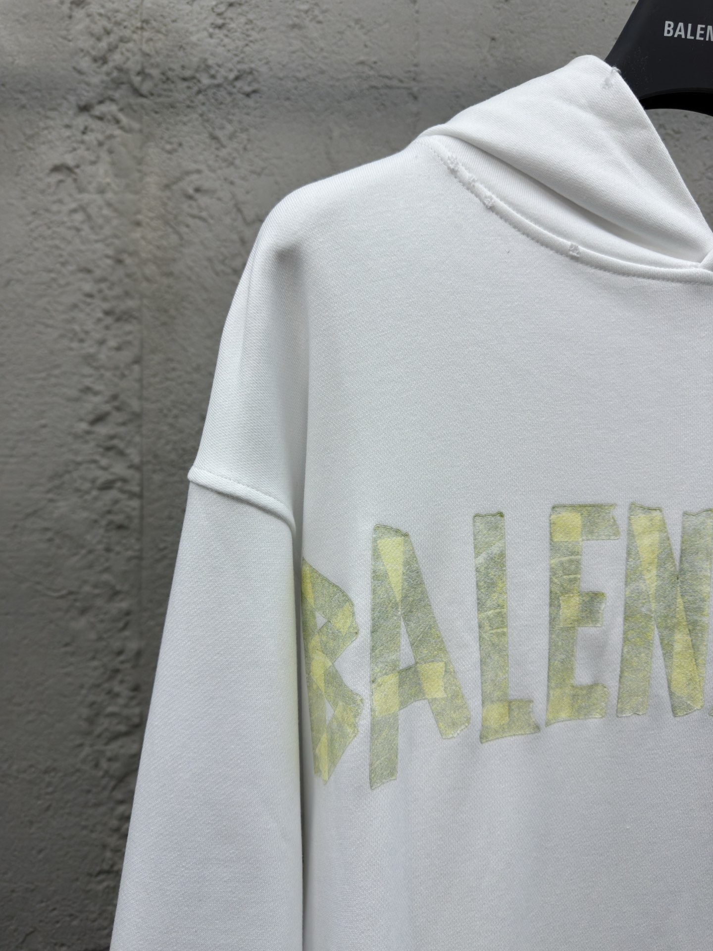 MiniCost Clothes 4
