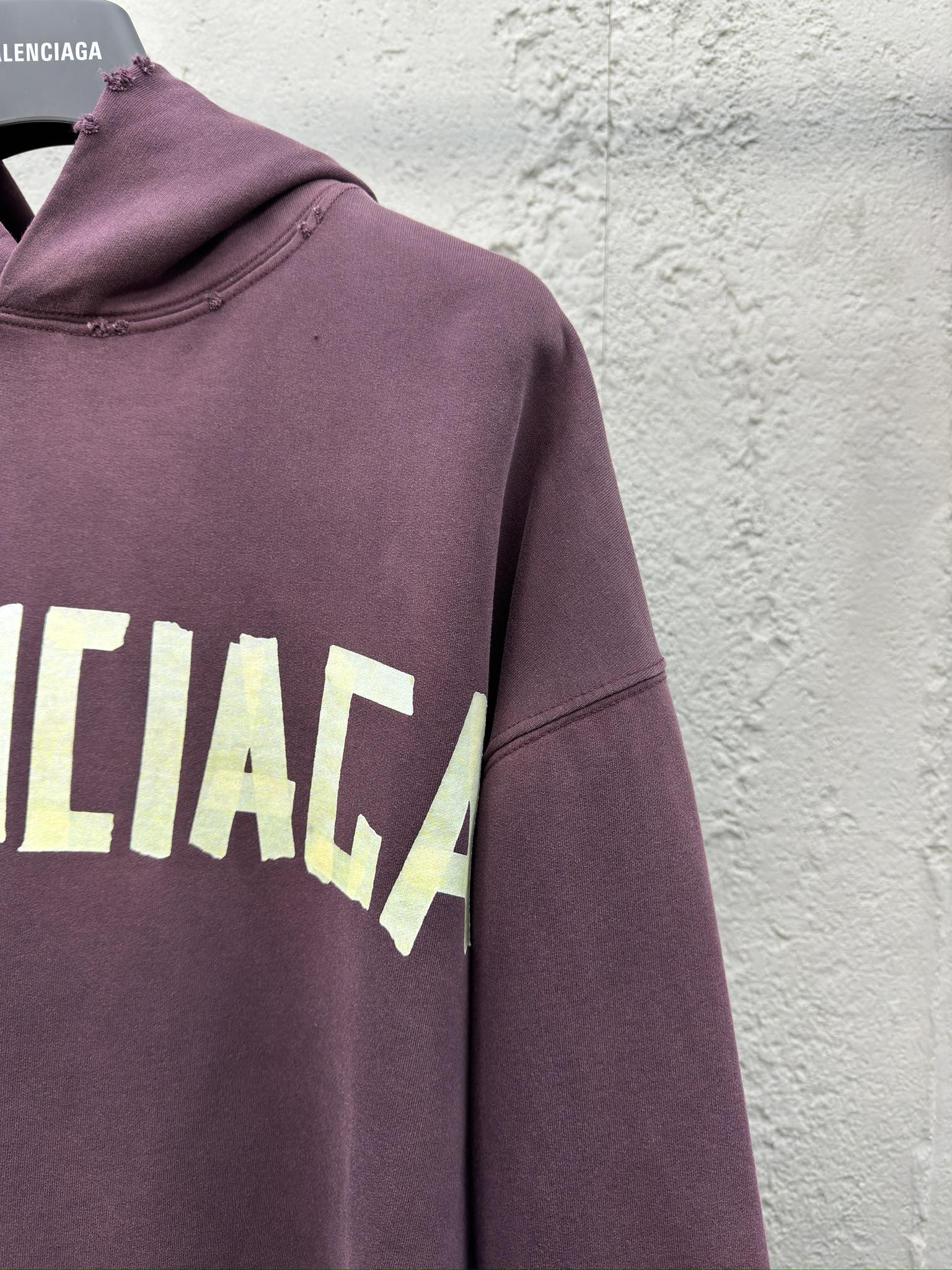 MiniCost Clothes 5