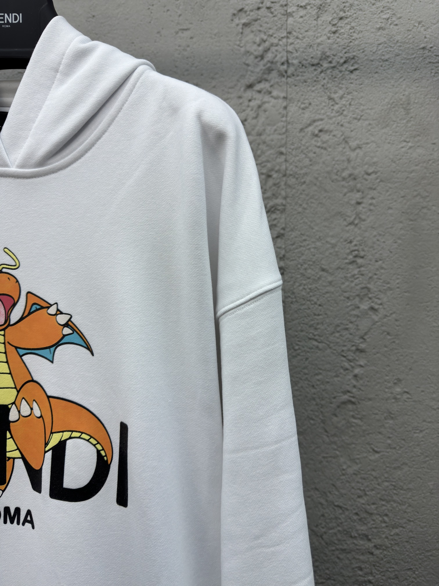 芬迪 Fendi 高级成衣风衣外套及大衣服饰 #D0B16B19 5