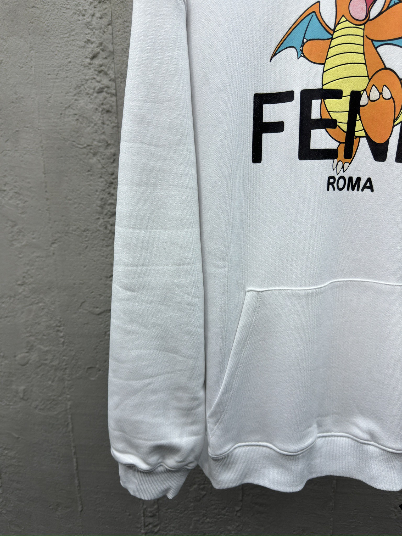 芬迪 Fendi 高级成衣风衣外套及大衣服饰 #D0B16B19 6
