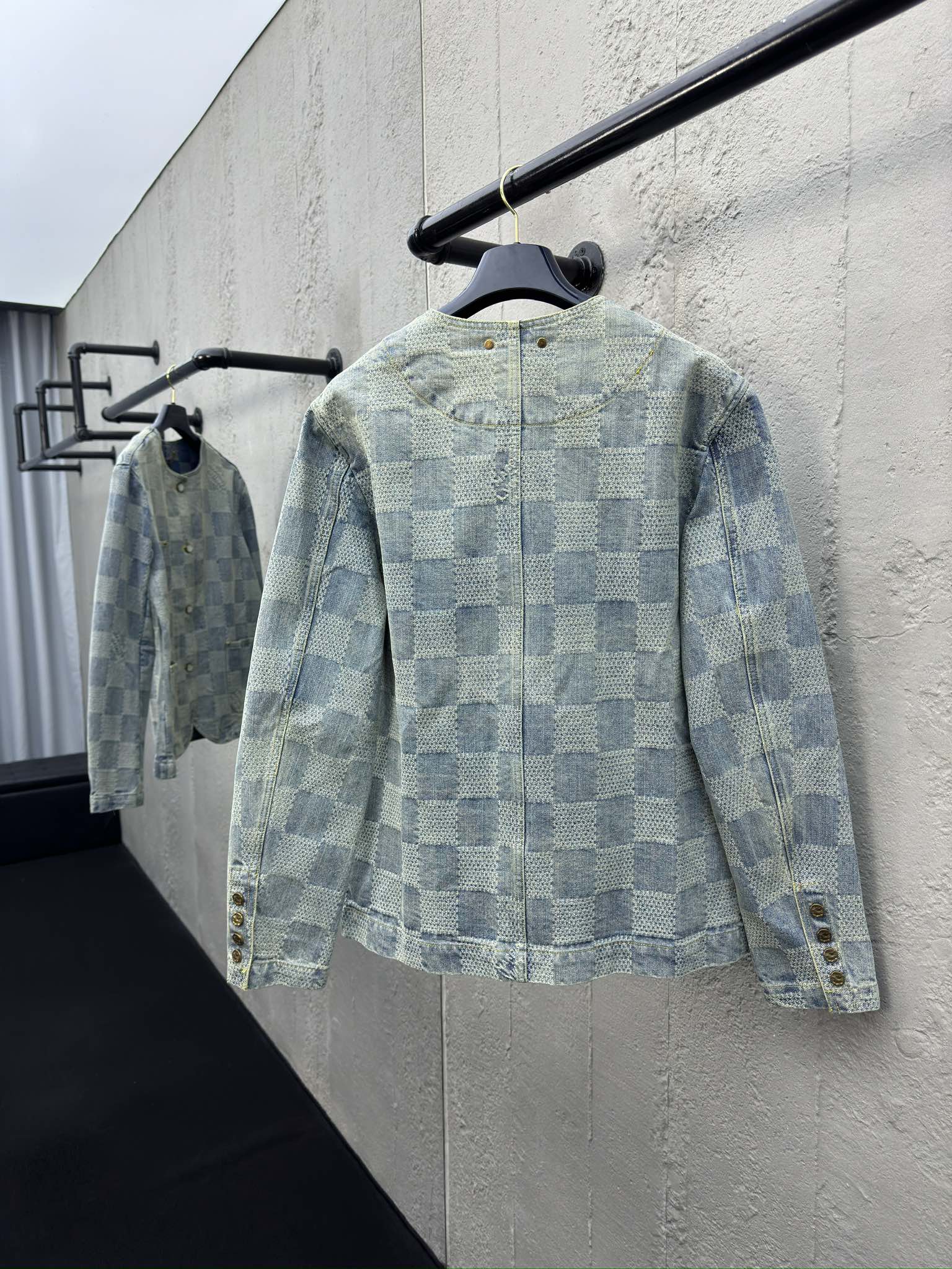 LOUIS VUITTON 棋盘格圆领牛仔外套 2