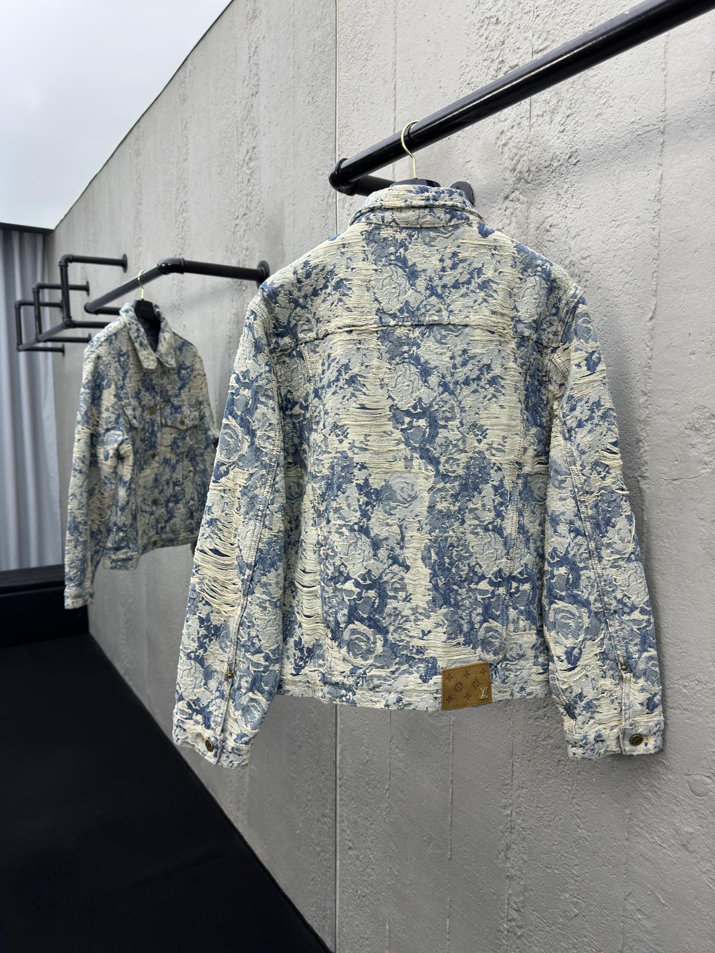 Louis Vuitton Haute Couture Haute Couture Ready-to-Wear Clothing Dress 2