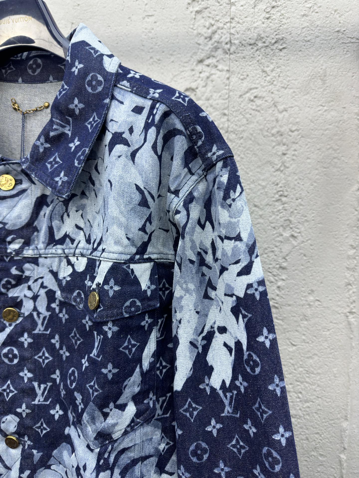 LOUIS VUITTON 海草白蓝满印牛仔外套 5