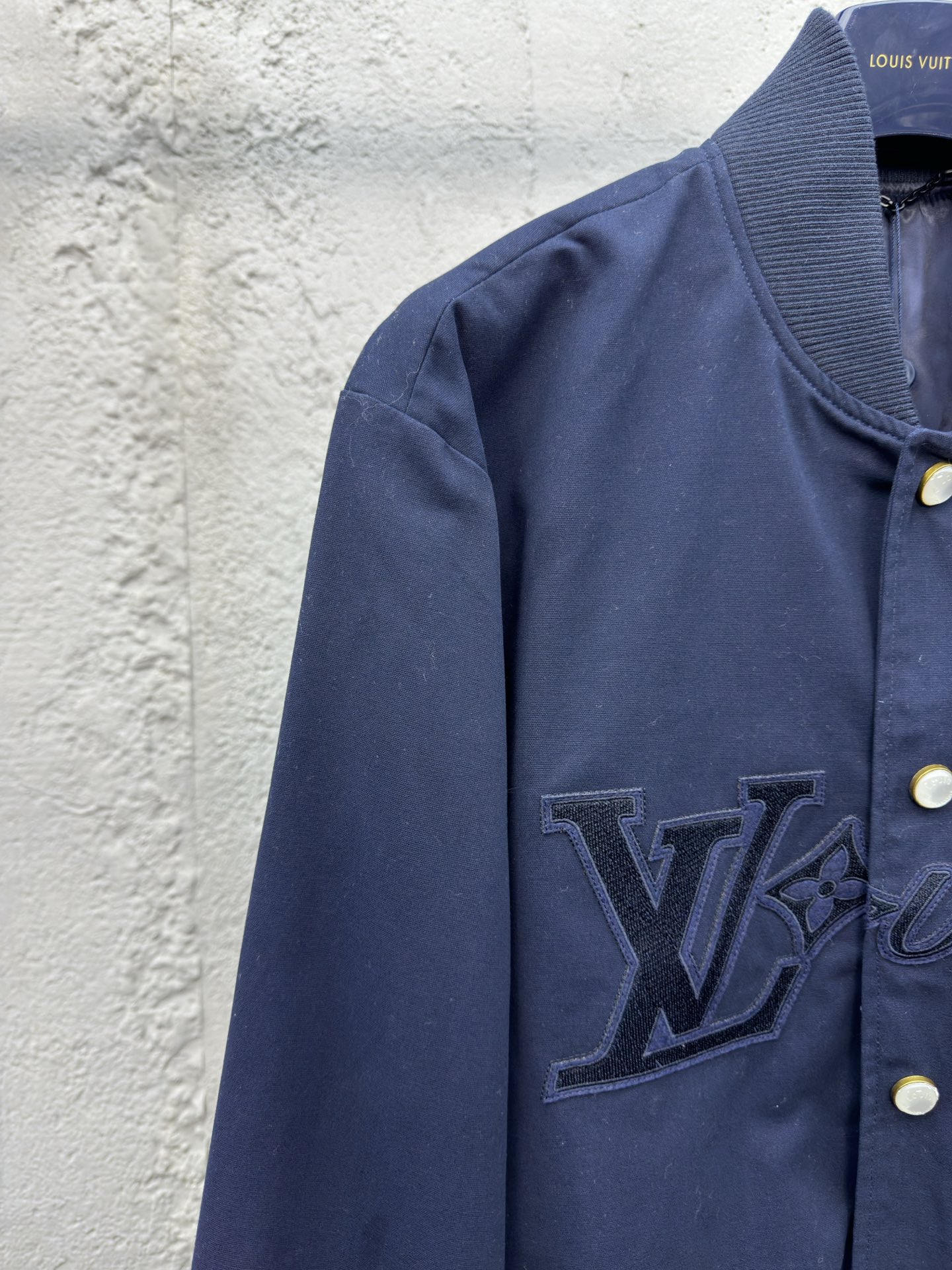 LOUIS VUITTON 珍珠纽扣章仔刺绣外套 4
