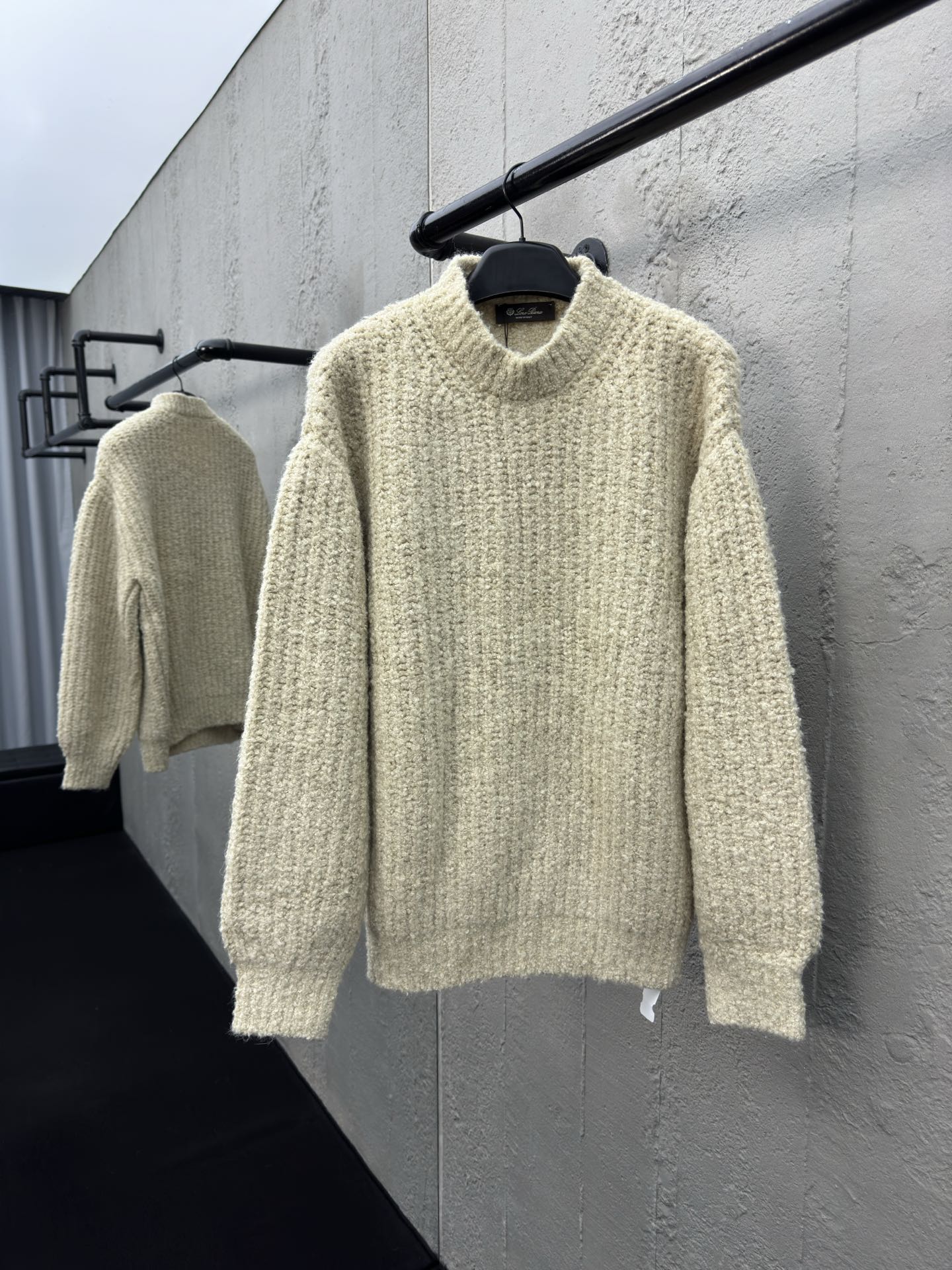 LORO PIANA 立领针织毛衣