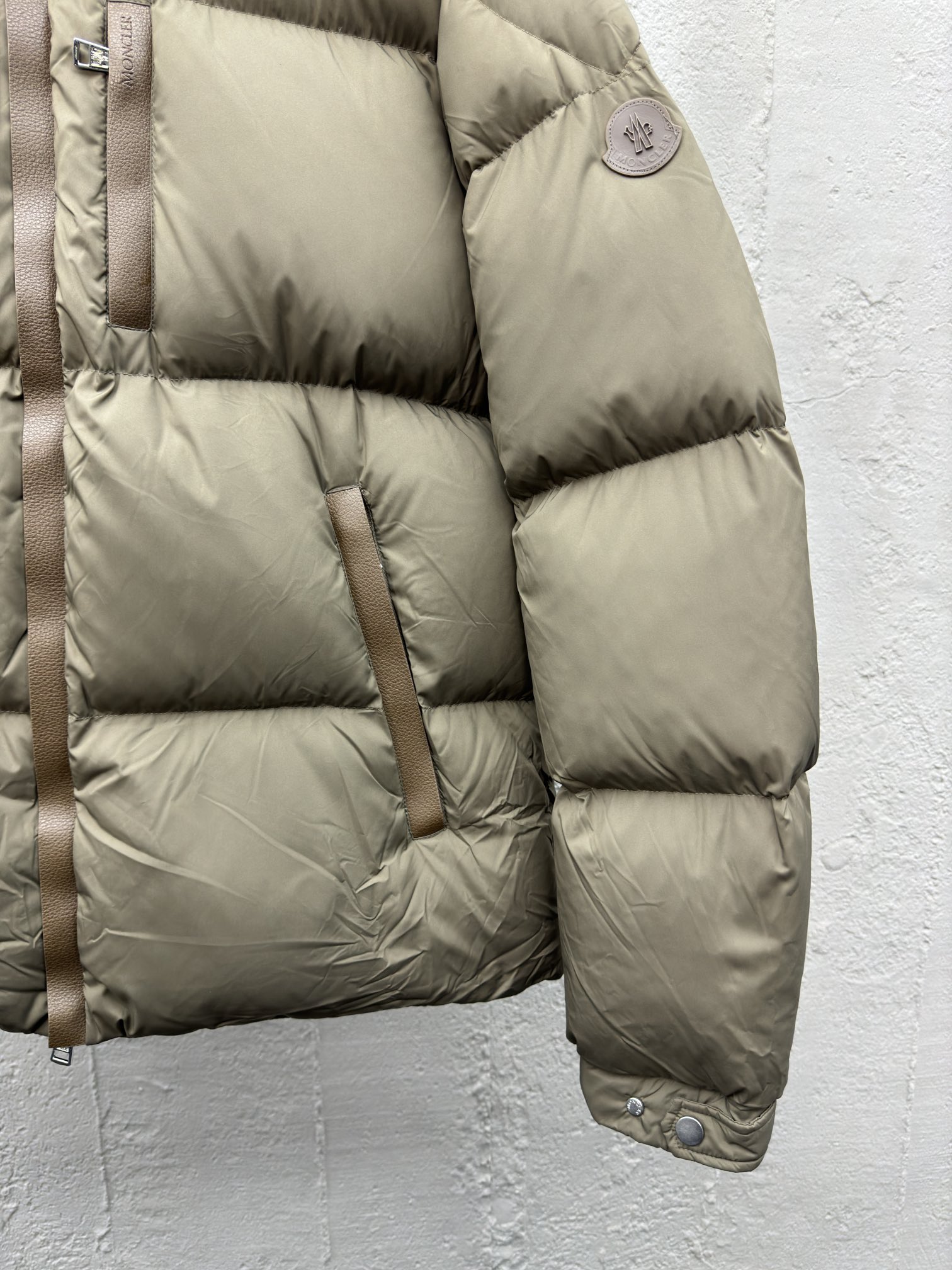 盟可睐 Moncler 高级成衣风衣外套及大衣服饰 #E6265909 7