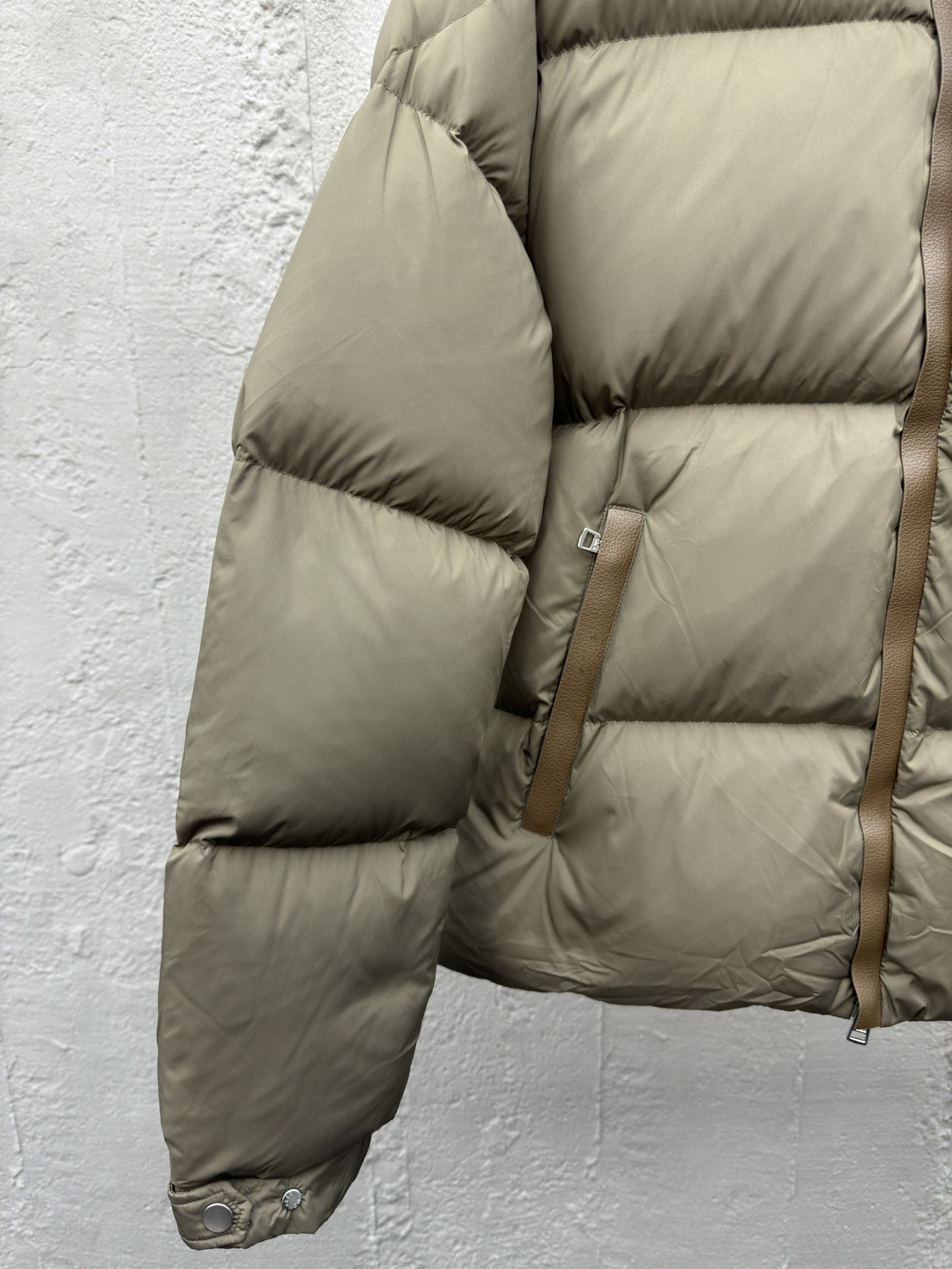 盟可睐 Moncler 高级成衣风衣外套及大衣服饰 #E6265909 6