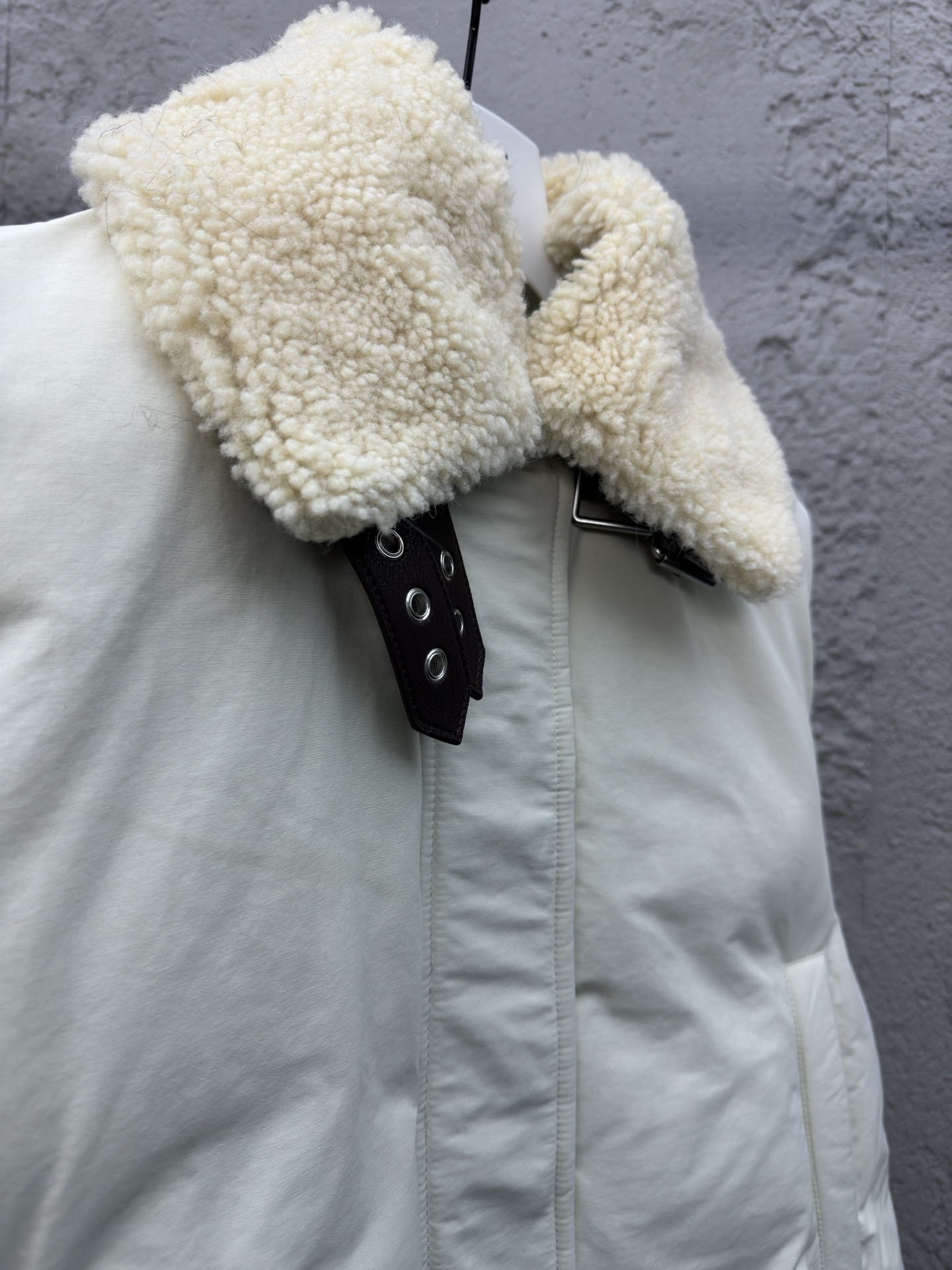Loewe Haute Couture Haute Couture Ready-to-Wear Clothing Dress Jacket 8