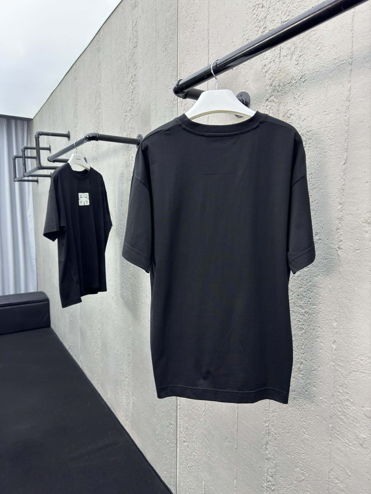 纪梵希 Givenchy 高定典藏名品高定成衣时装外套连衣裙衬衫T恤 #4581F824 2