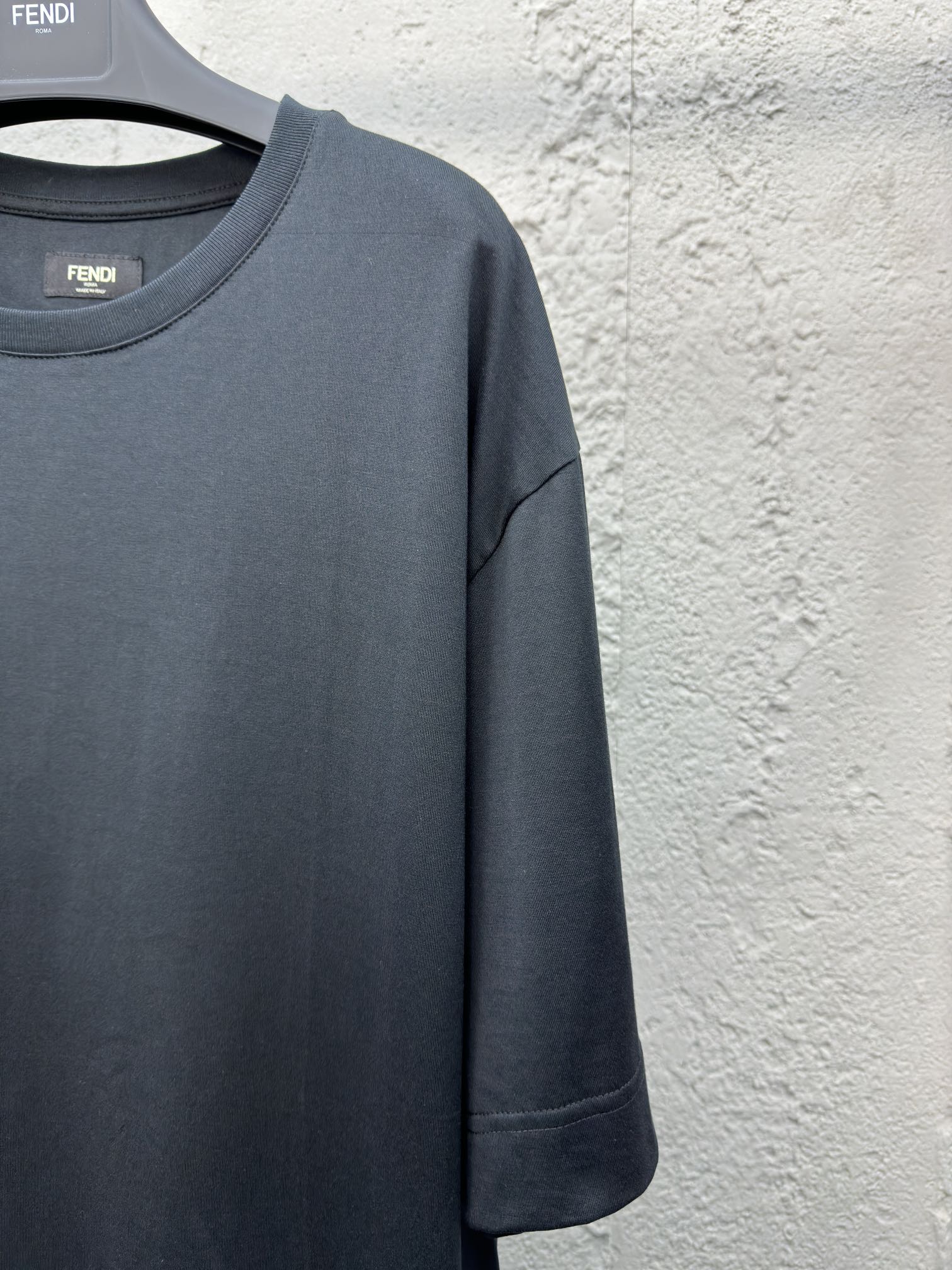 芬迪 Fendi 高级成衣风衣外套及大衣服饰 #81D85B16 5