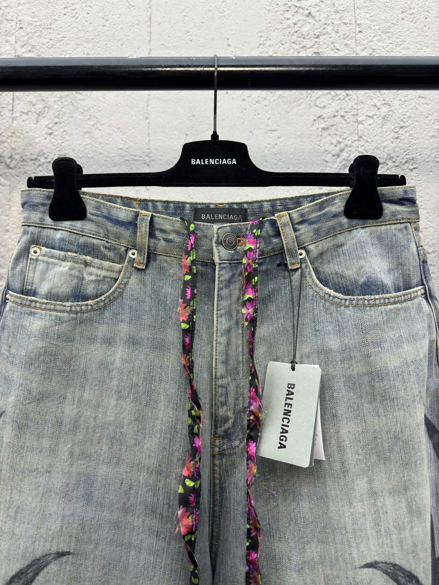 Balenciaga 龙纹图案印花牛仔裤 3