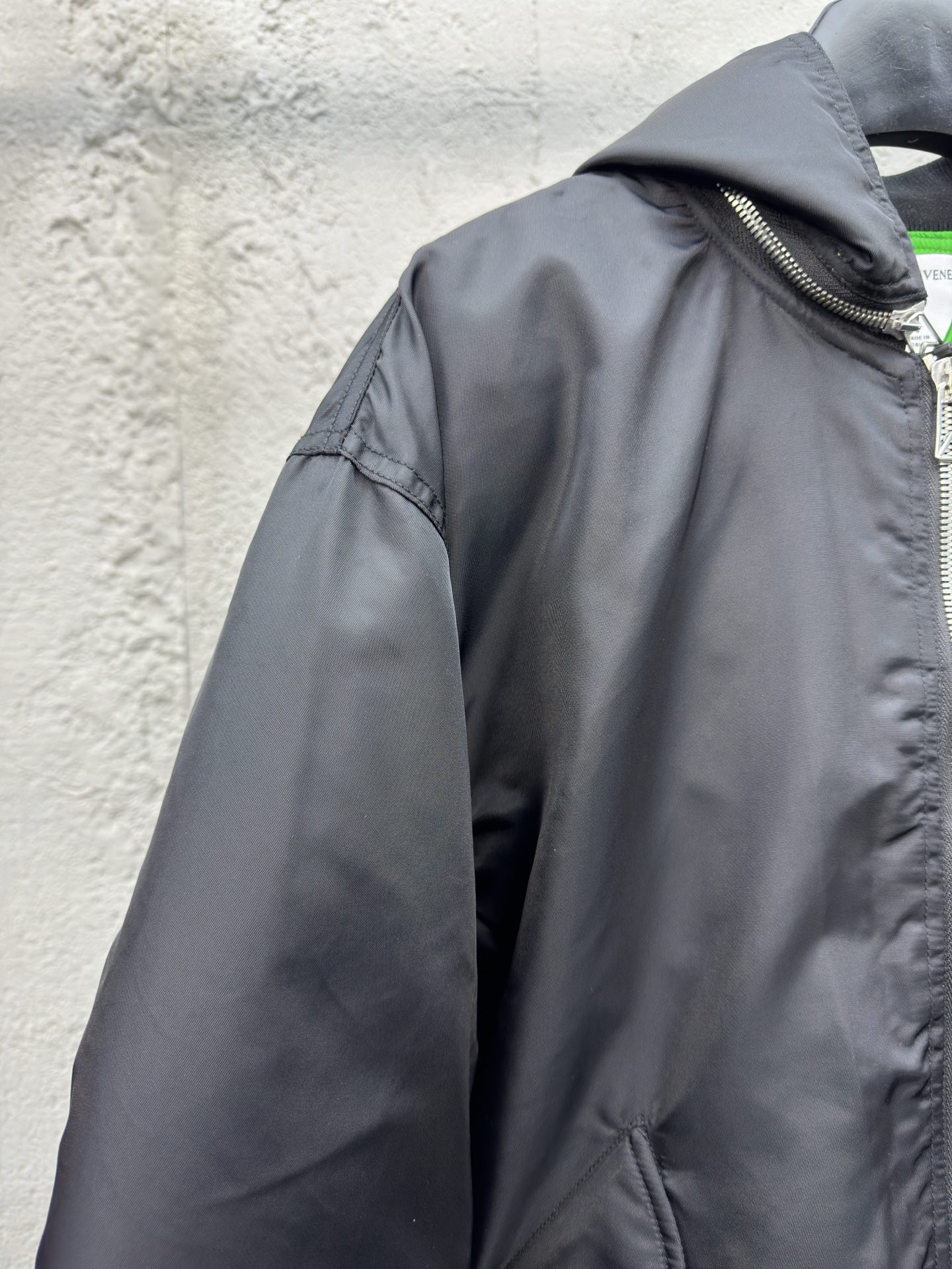 BOTTEGA VENETA 飞行员棉服夹克外套 4