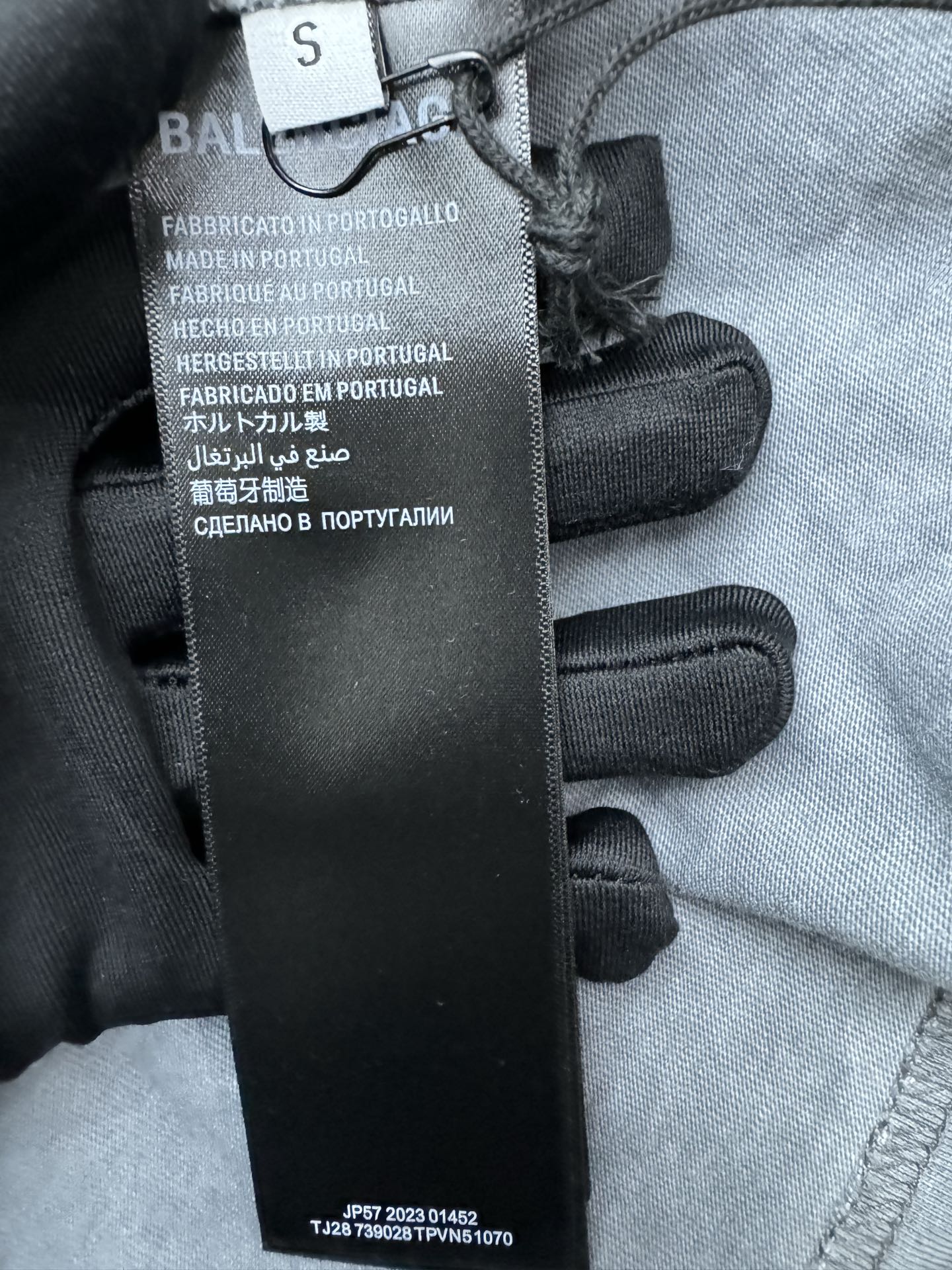 巴黎世家 Balenciaga 高级成衣风衣外套及大衣服饰 #39C3677B 9