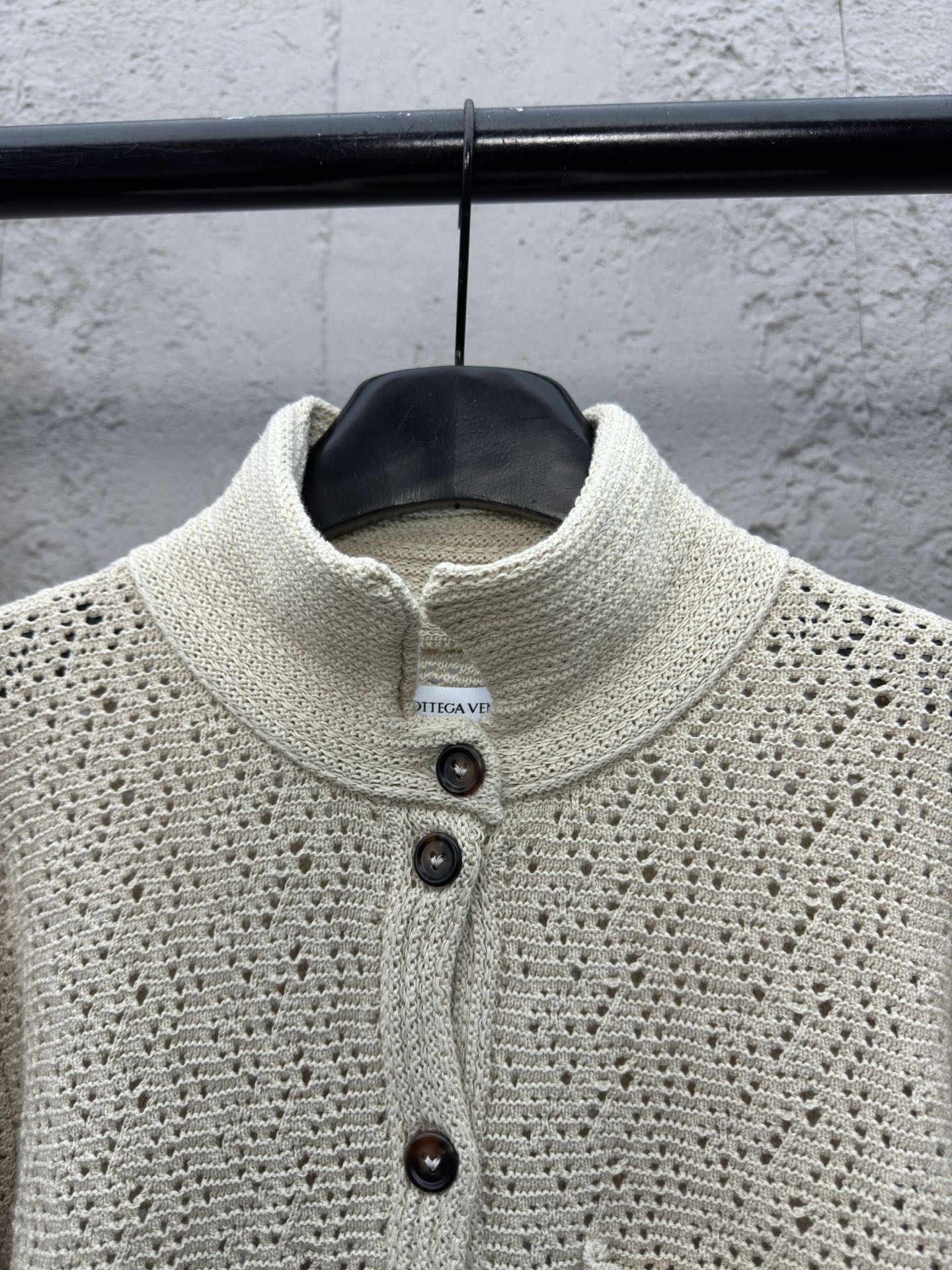 BOTTEGA VENETA 镂空纽扣针织开衫 3