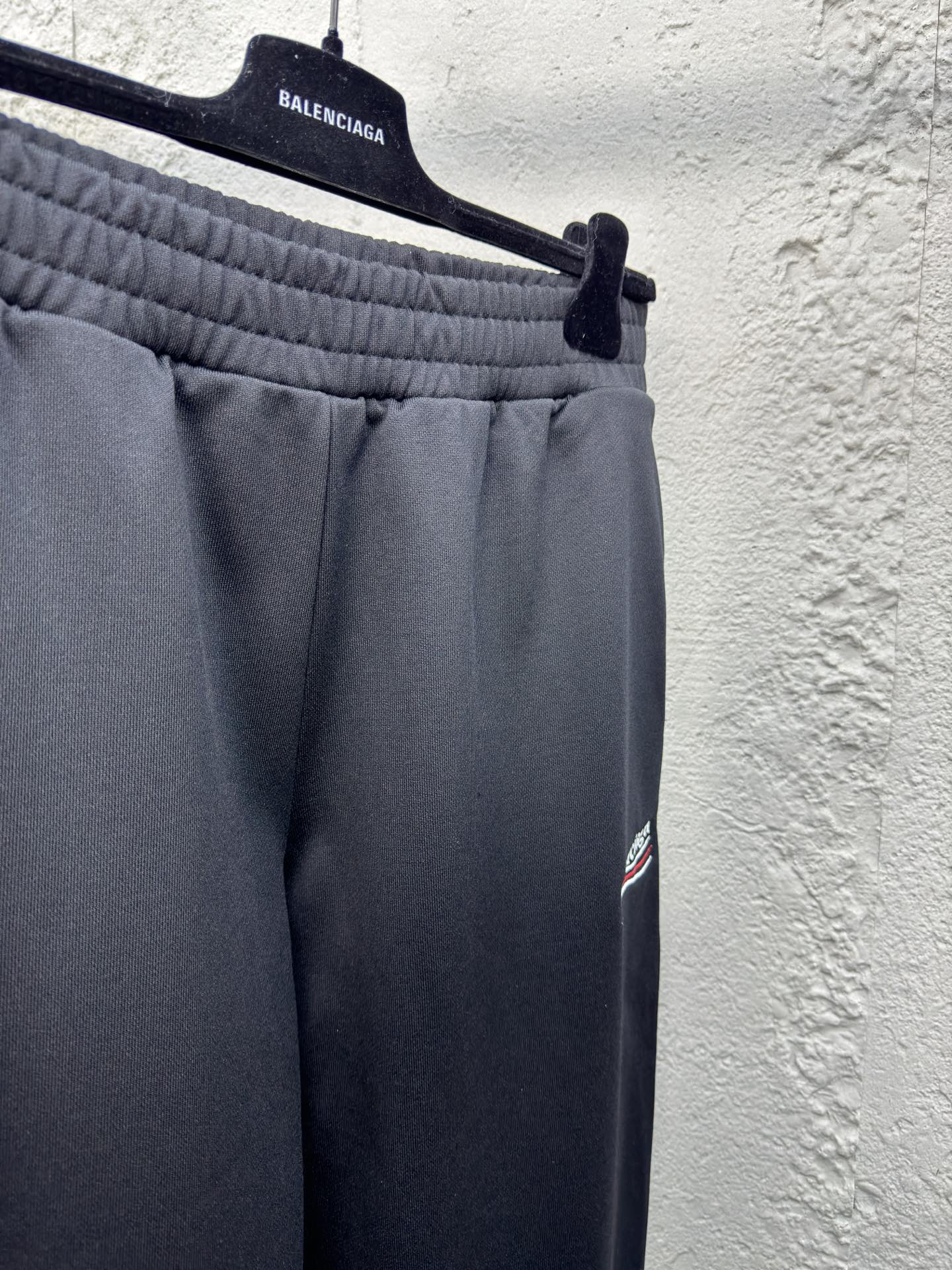 Balenciaga 可乐海浪刺绣长裤 8