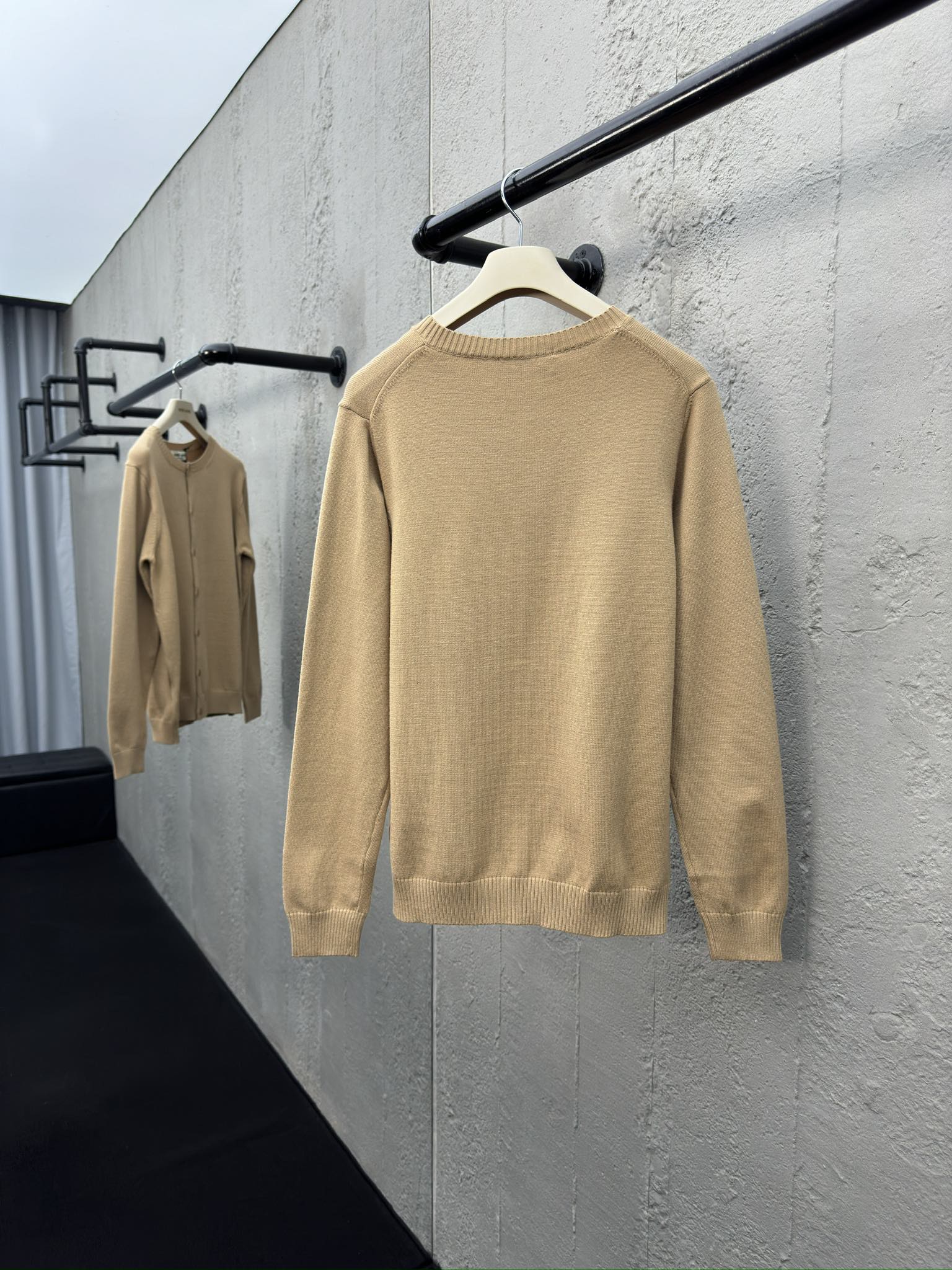 缪缪 Miu Miu 高级成衣风衣外套及大衣服饰 #31180045 2