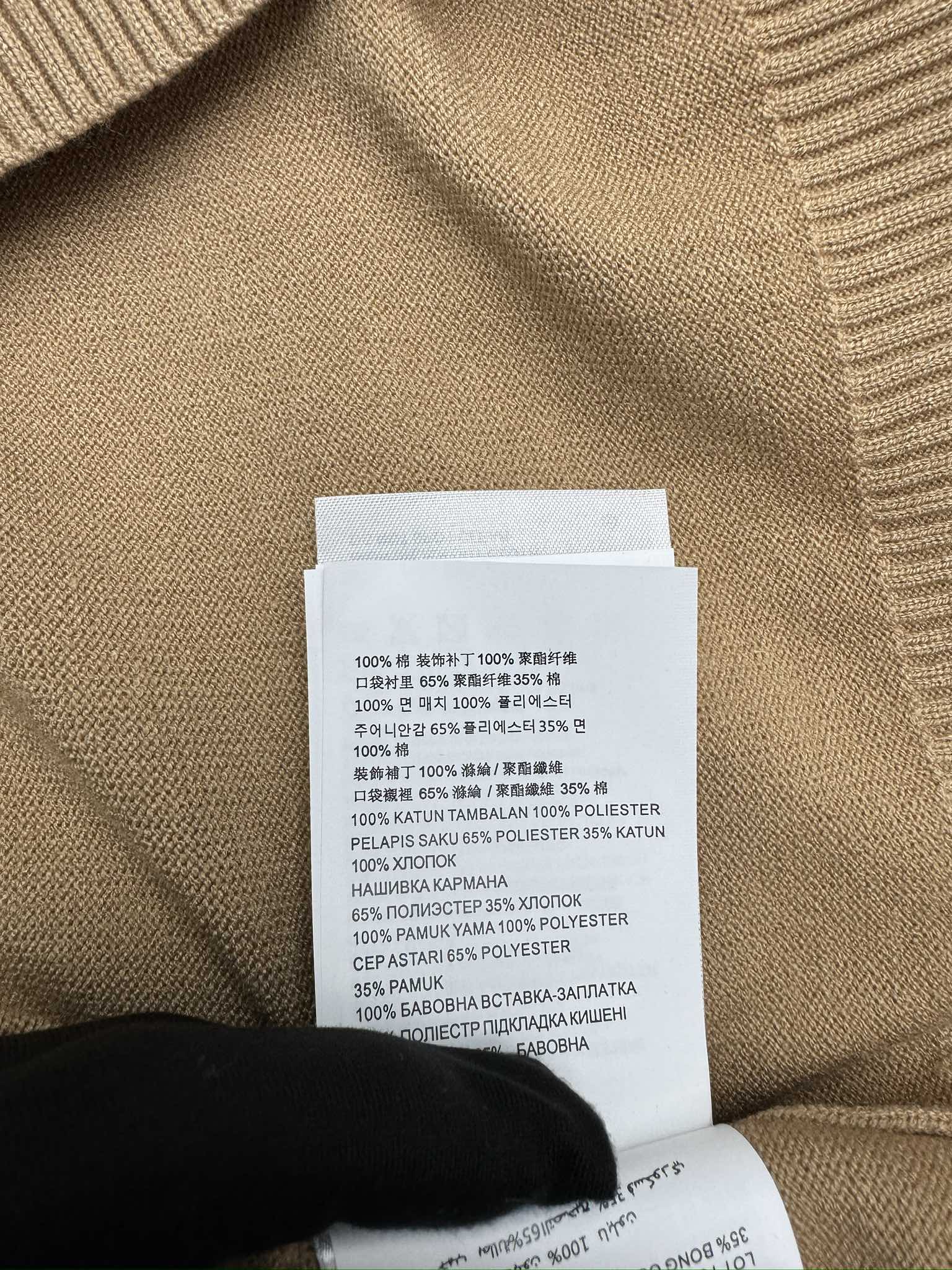 缪缪 Miu Miu 高级成衣风衣外套及大衣服饰 #31180045 9