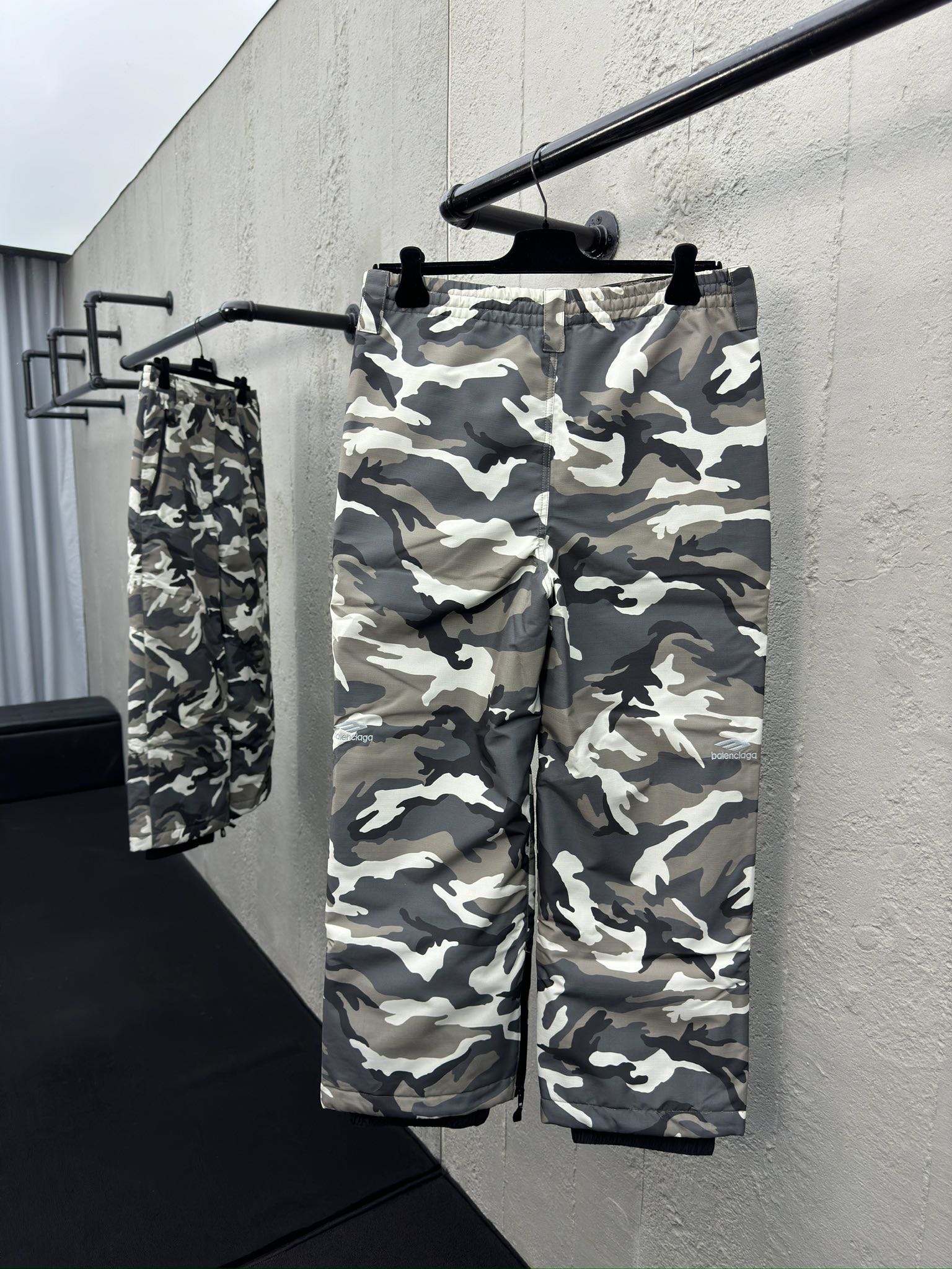 Balenciaga pants 2