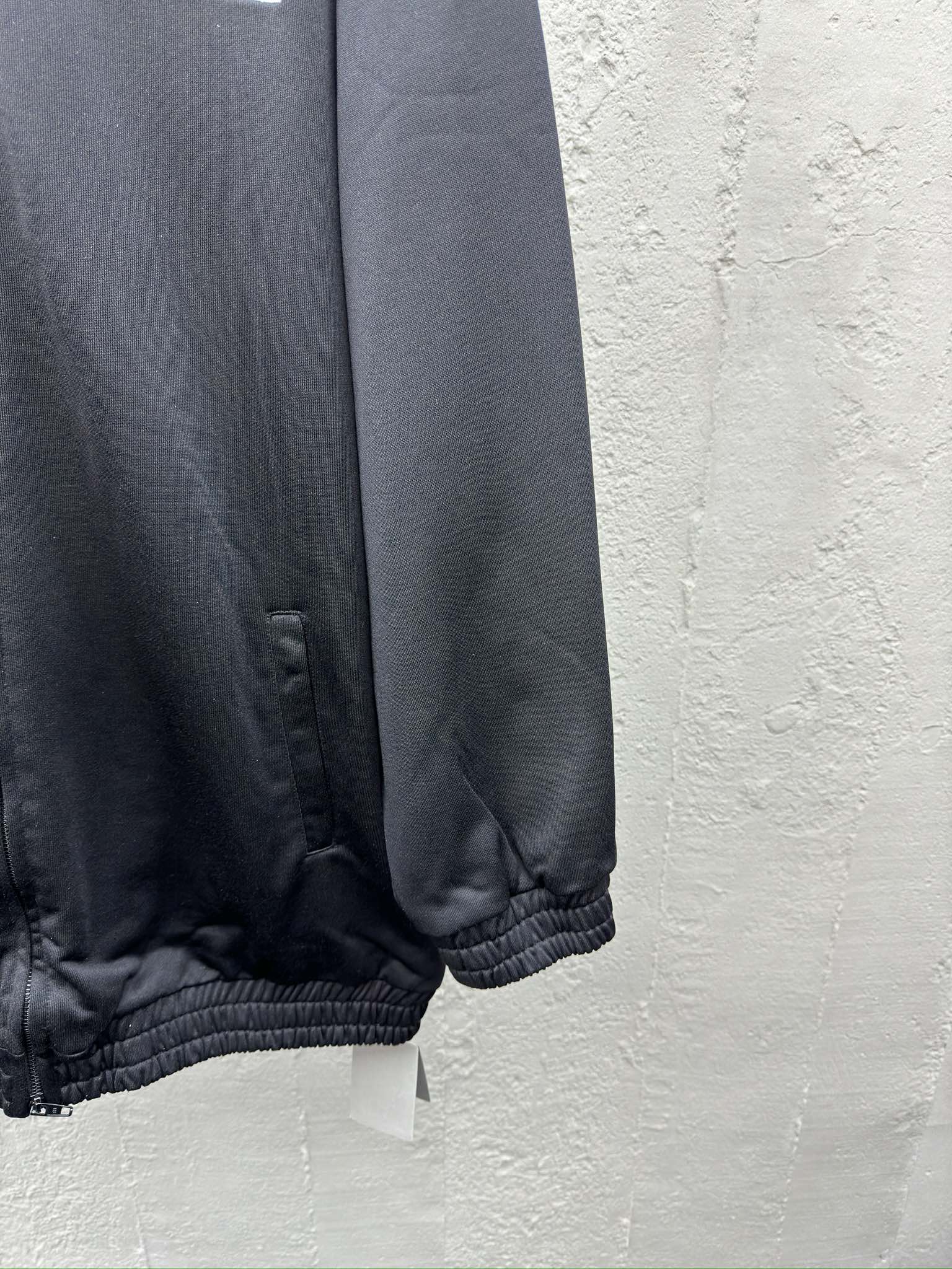 Balenciaga 双层可乐海浪刺绣拉链外套 7