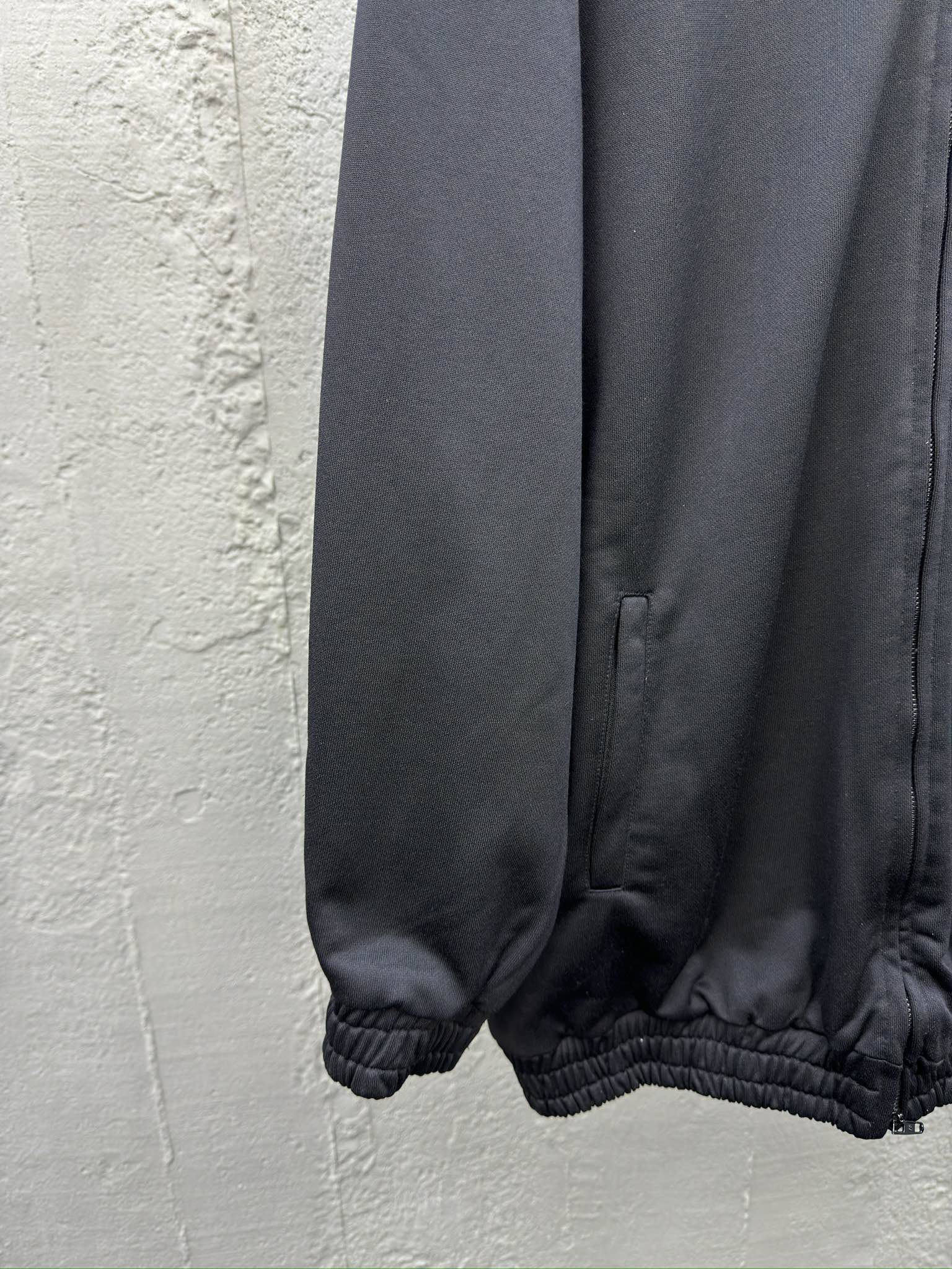 Balenciaga 双层可乐海浪刺绣拉链外套 6