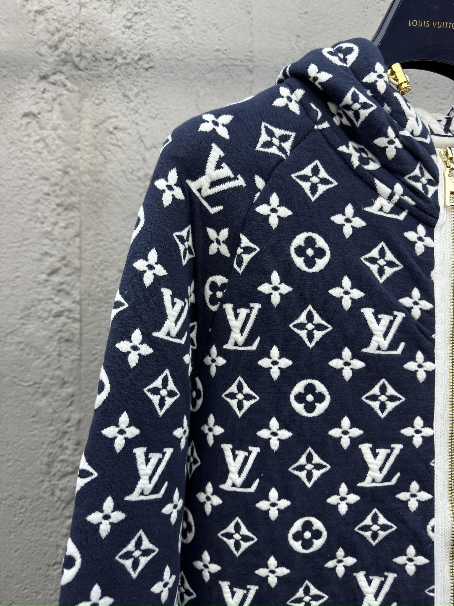 Louis Vuitton Haute Couture Designer Jacket Coat Ready-to-Wear 4